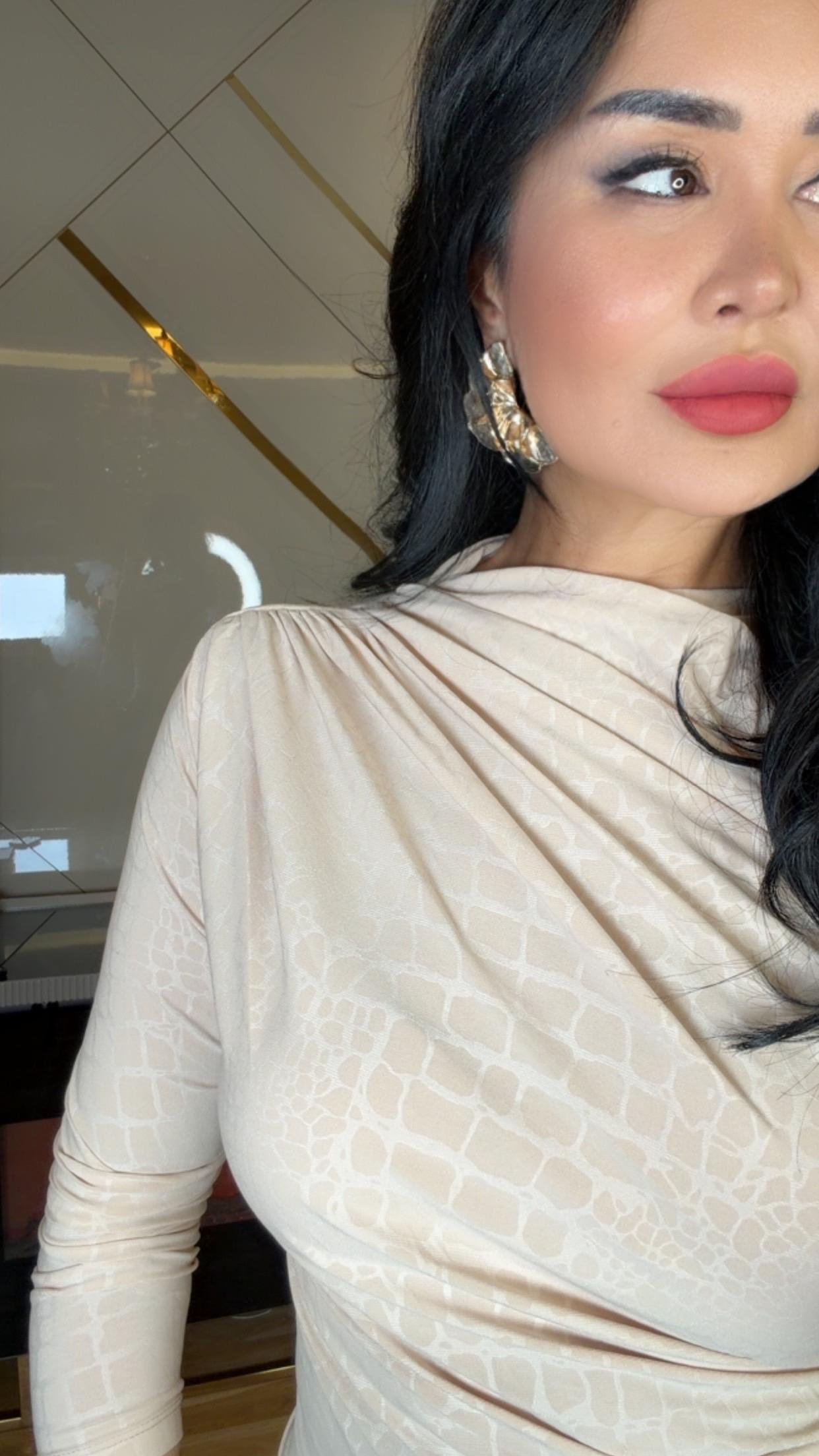 4873 Nuve     krem parlak bluz 4873