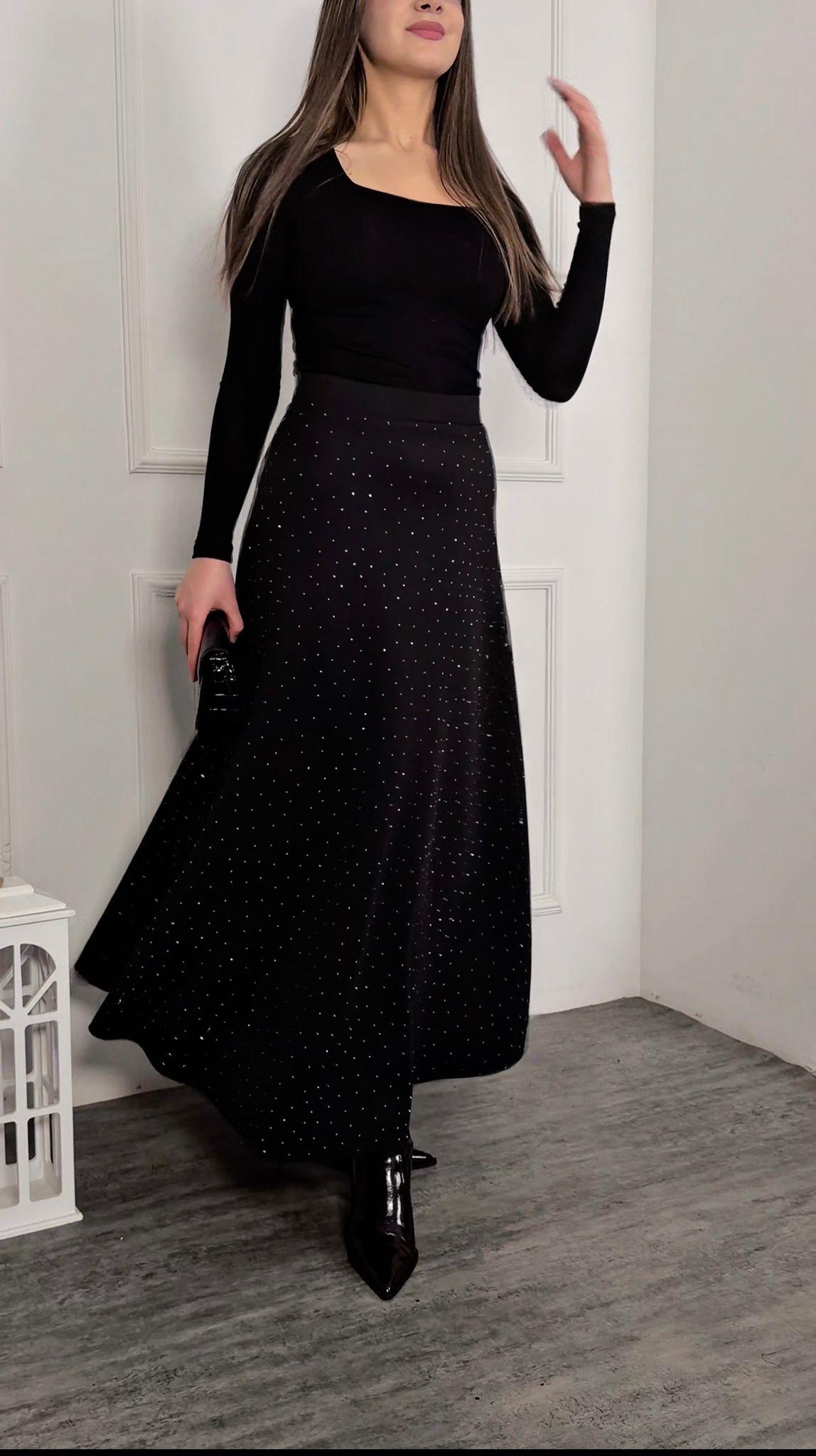 4924 Gloria siyah taşlı etek4924