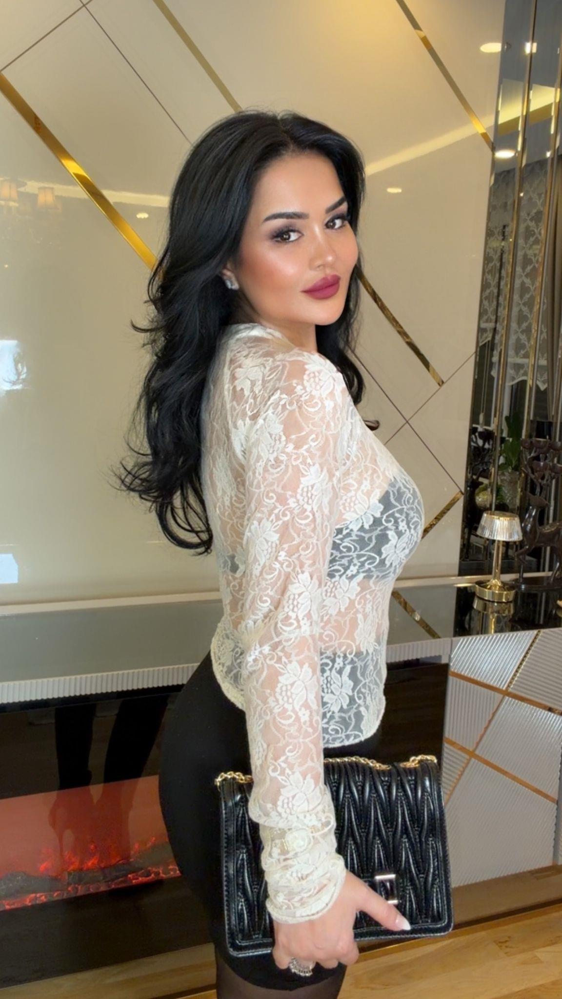 4927 Elara Dantel beyaz bluz4927