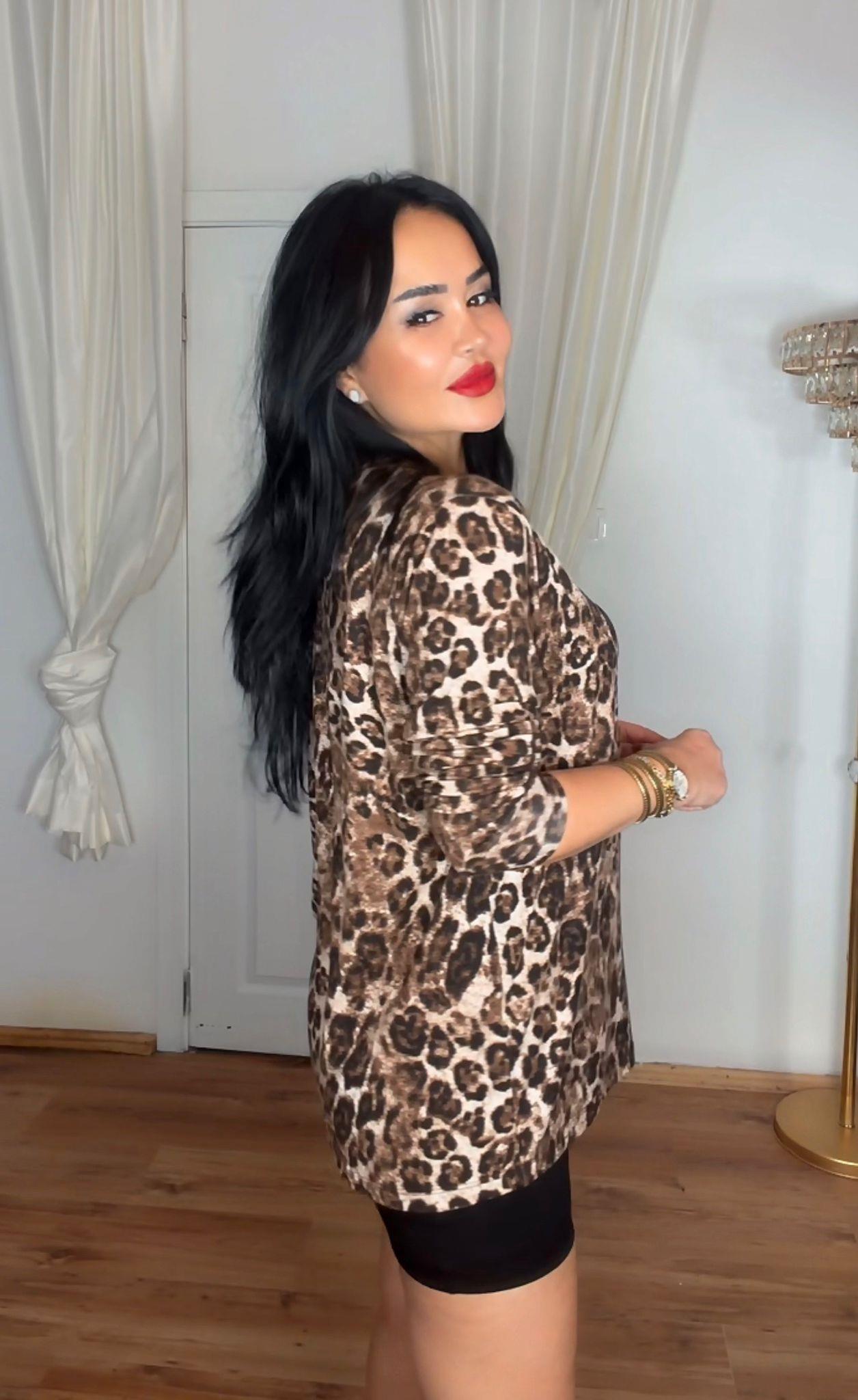 4973   Pamuklu Viskon   Büyük Leopar  Desenli  Gömlek4973