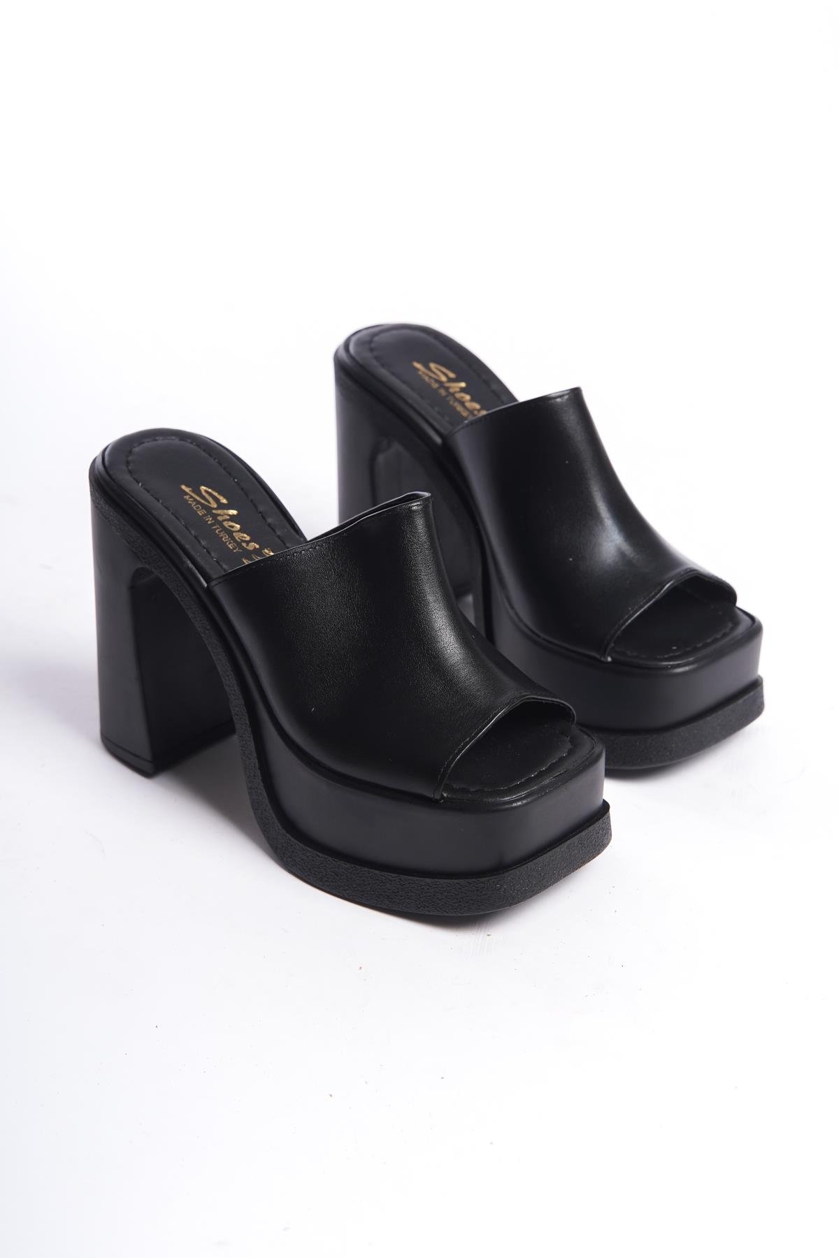 Kadın Marci Geniş Bantlı (12 cm ) Platform Topuklu Terlik