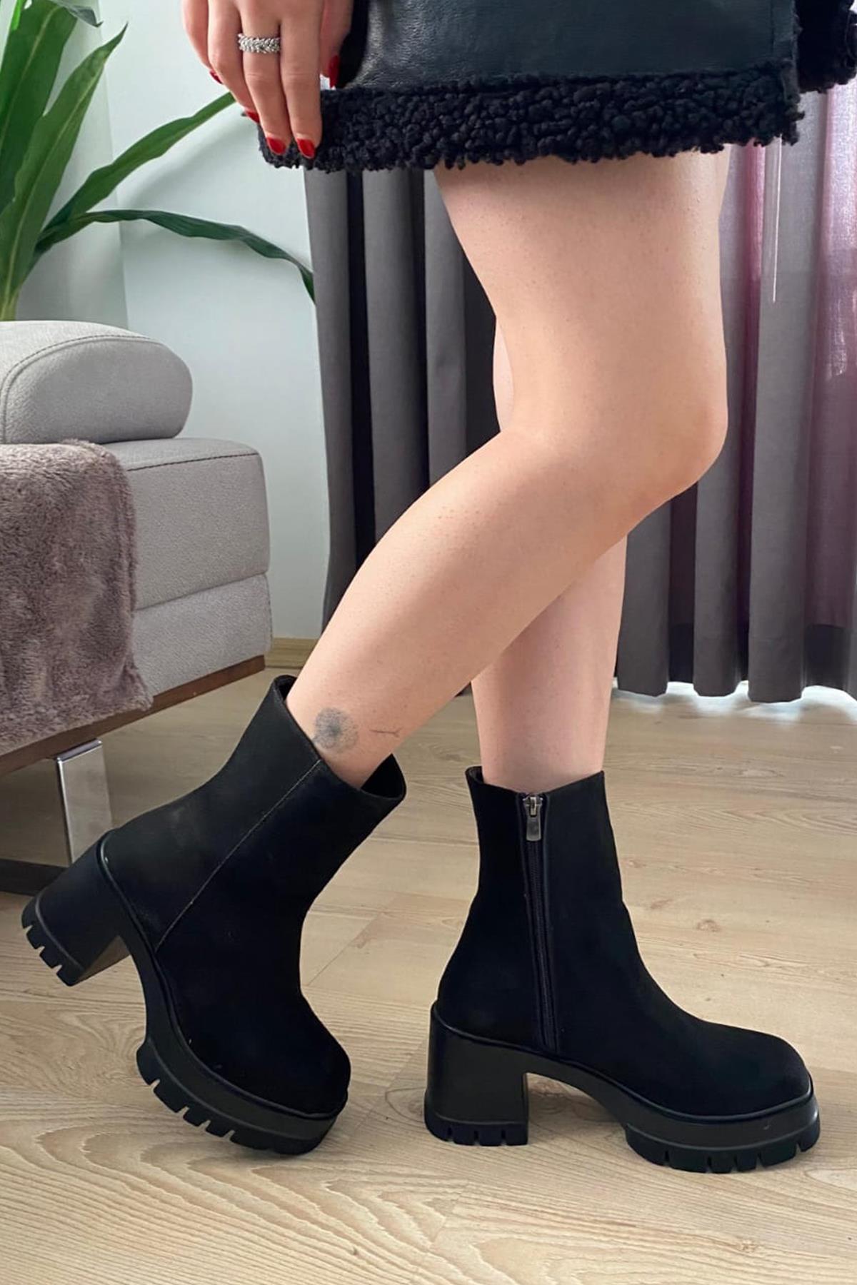 Kadın Pita ( 8 cm ) Platfom Topuklu Fermuarlı Bot