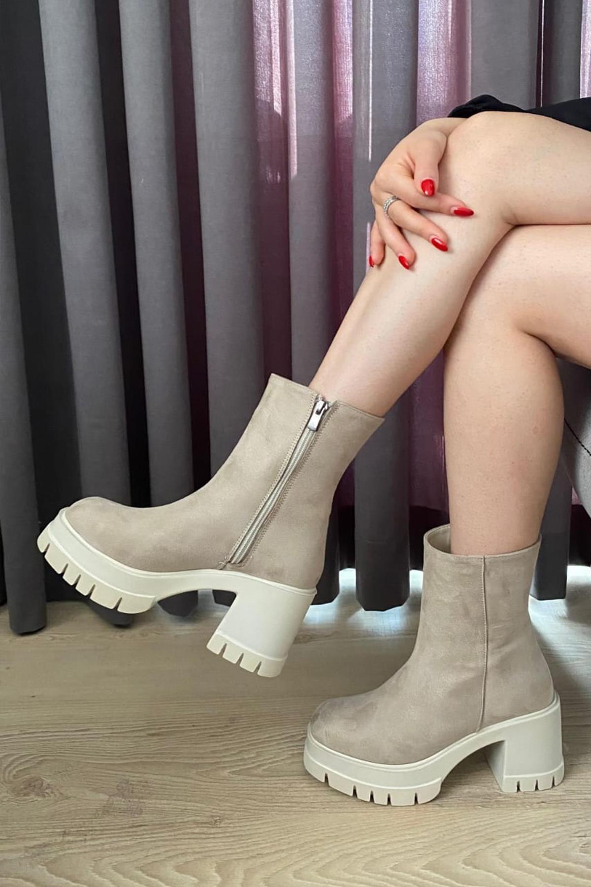 Kadın Pita ( 8 cm ) Platfom Topuklu Fermuarlı Bot