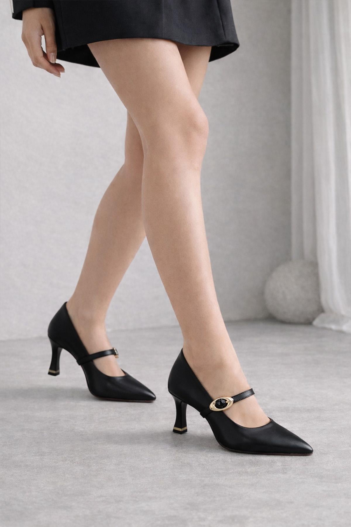 Kadın Sarah 7 cm  Ince Topuk Önden Tokalı Ayakkabı Stiletto