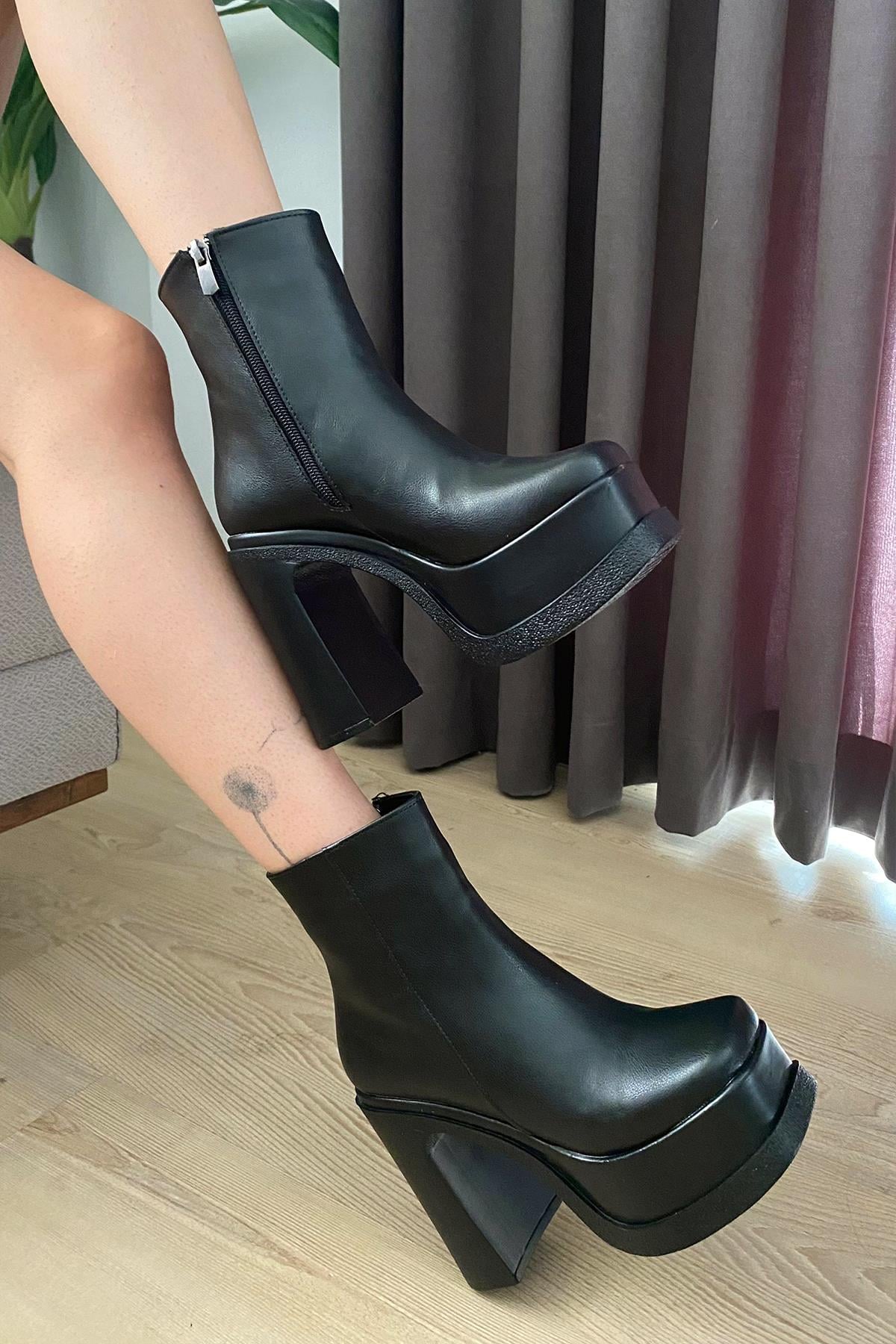 Kadın Sidney 12 cm Platform Topuklu Fermuarlı Bot