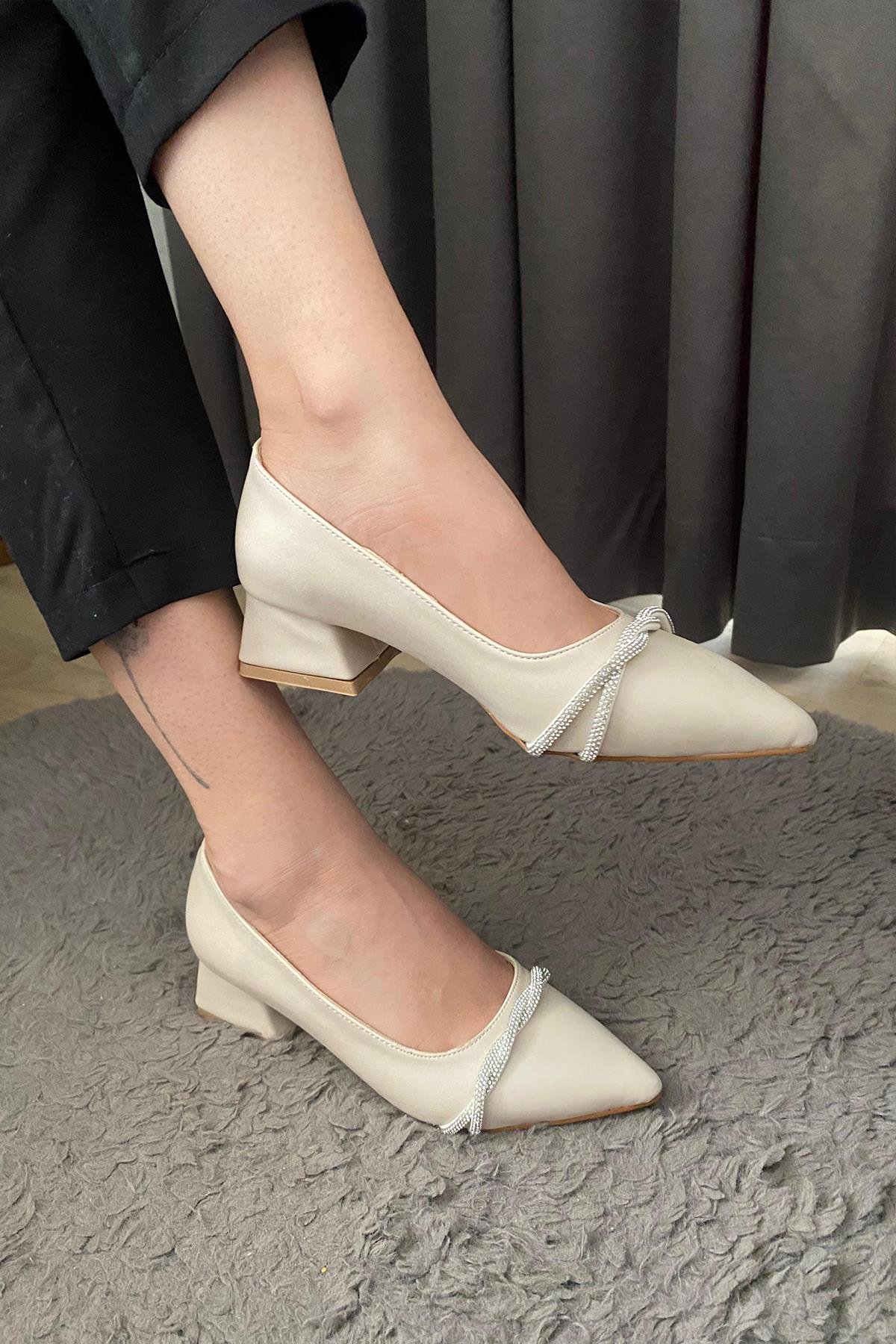 Kadın Valeri Taşlı Stiletto Alcak Ökçe Abiye Ayakkabı