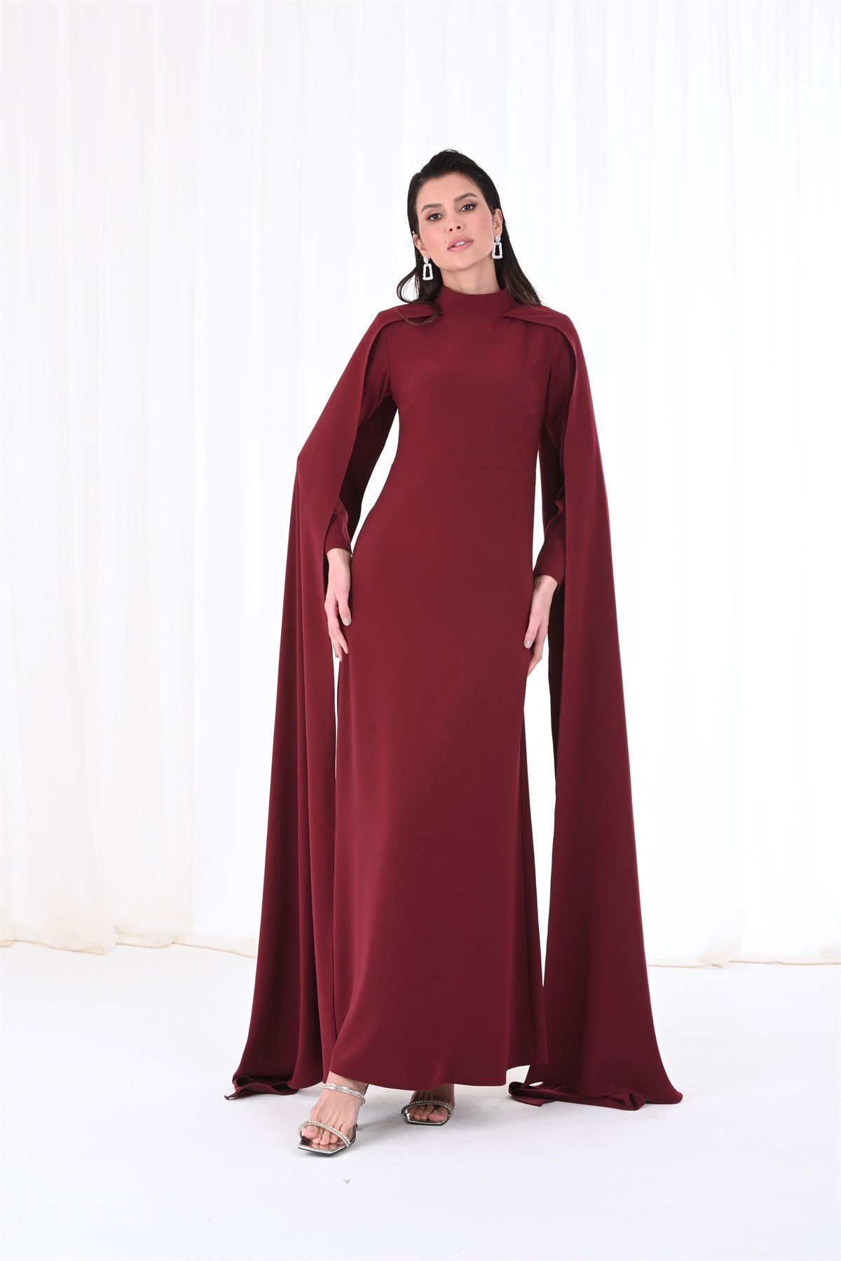 Bordo Pelerin Kol Elbise