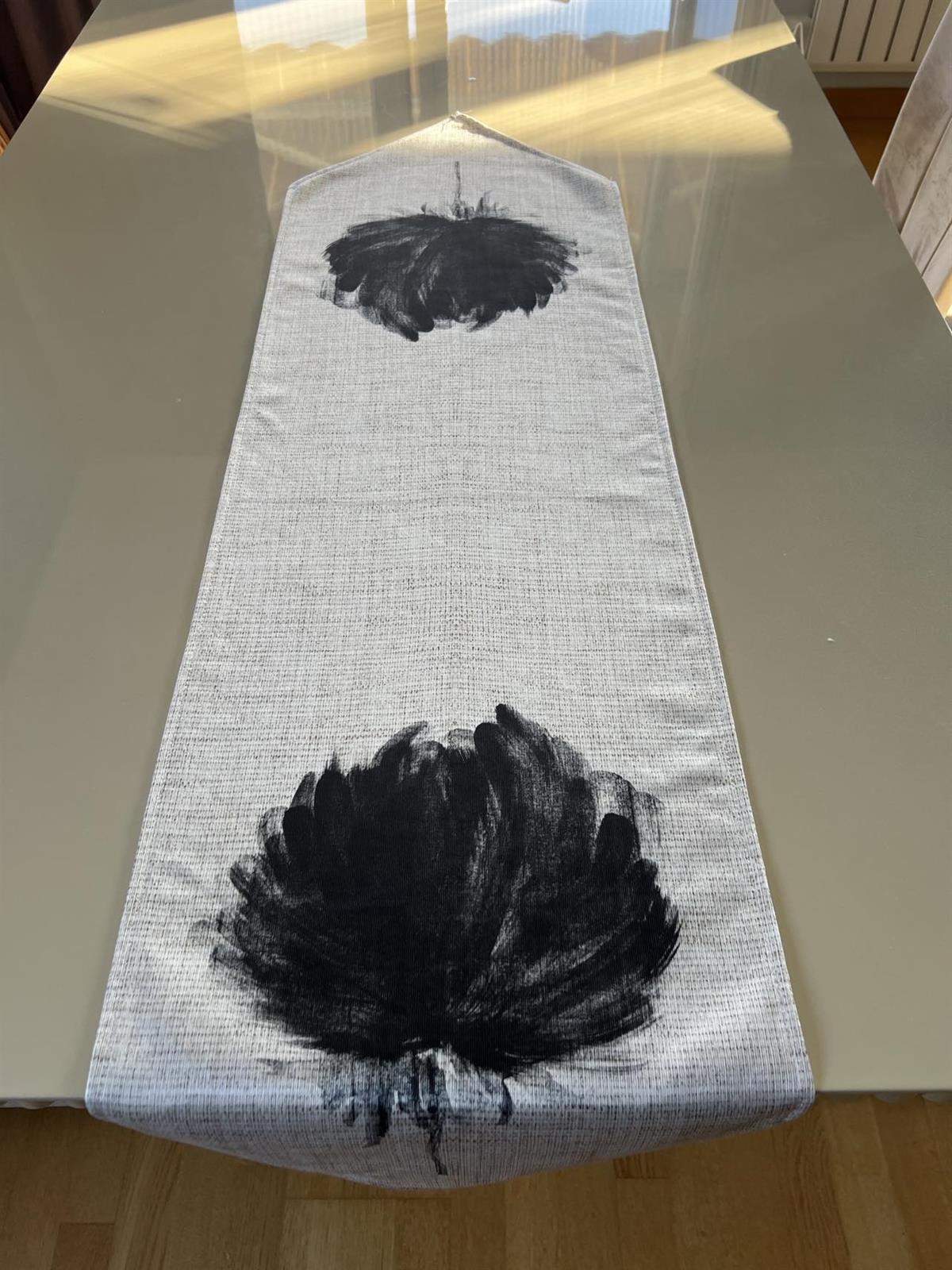 Çiçek Desenli 35*135 cm Runner