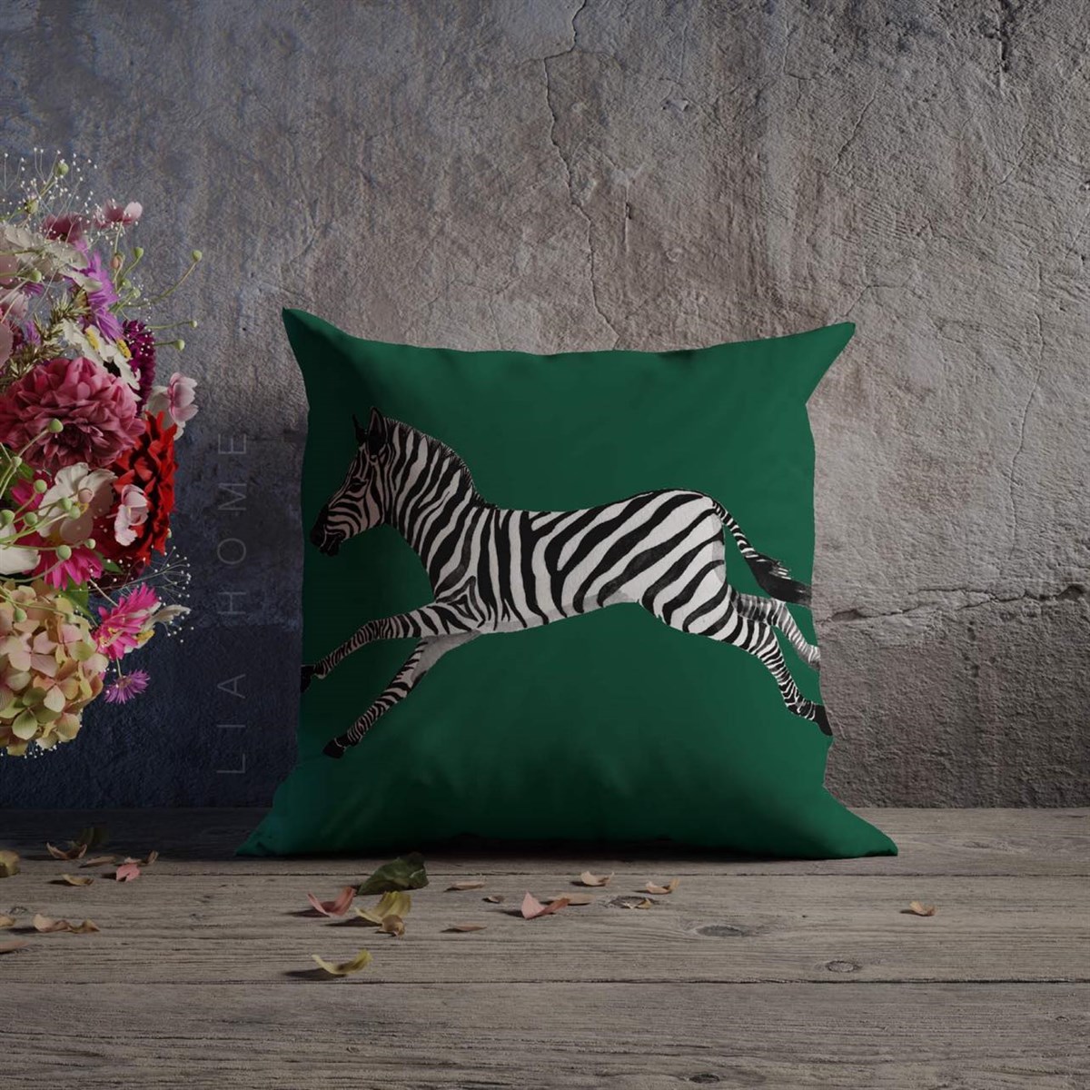 Çift Taraflı Zebra Desenli Dekoratif Kırlent Kılıfı