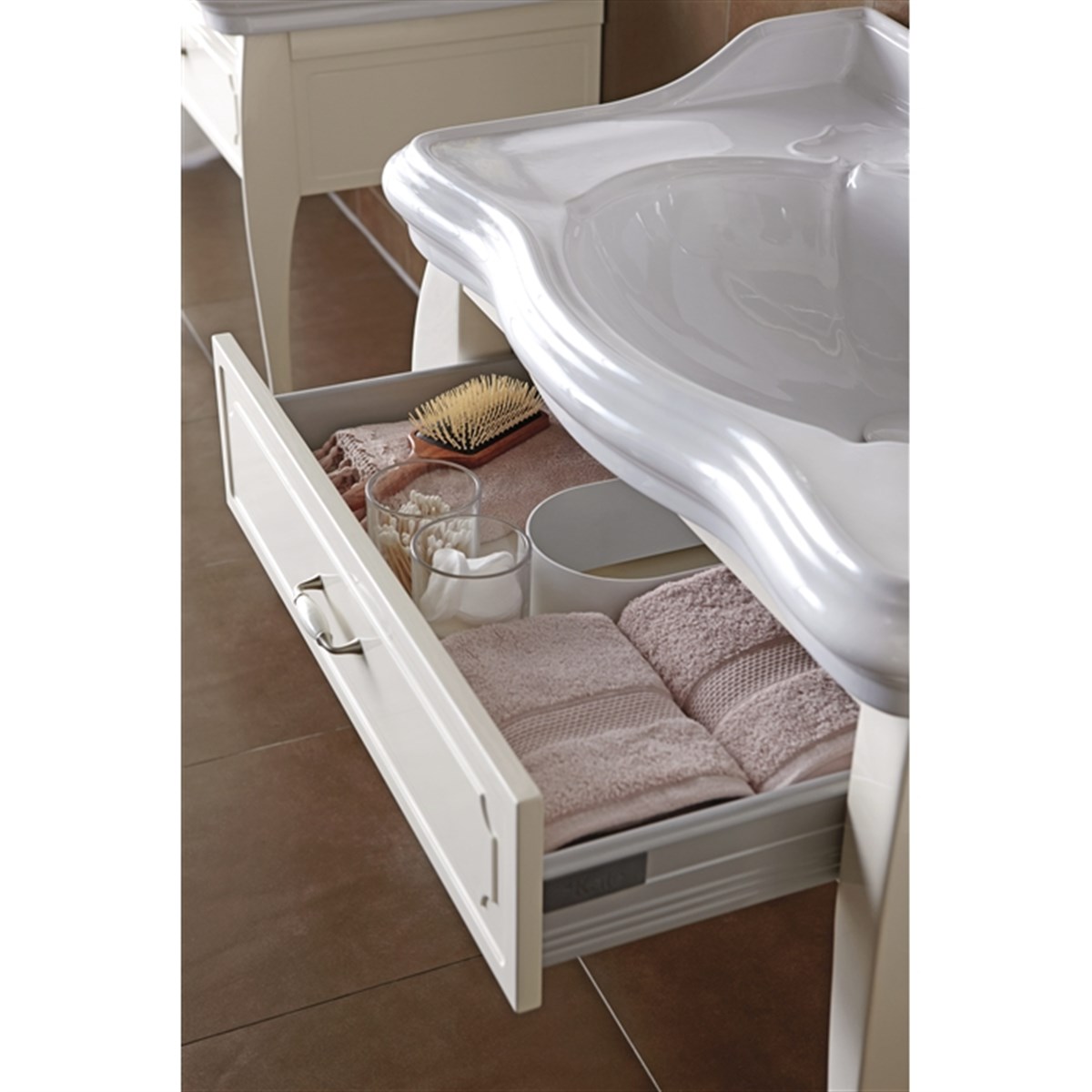 Kale | Victorian Banyo Dolabı Krem
