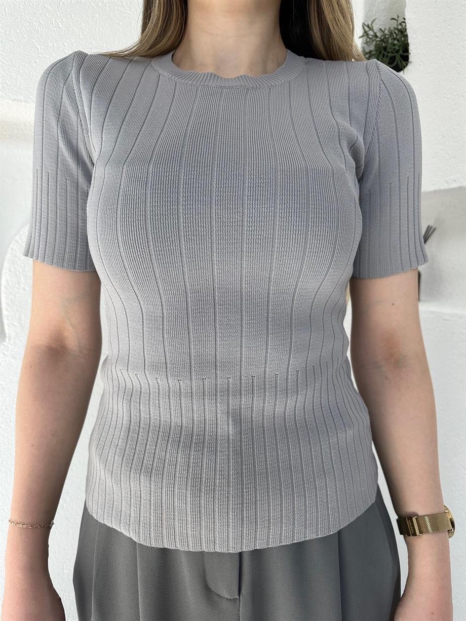 Gri Ftilli Basic Triko