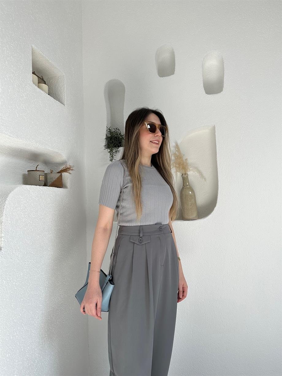 Gri Ftilli Basic Triko