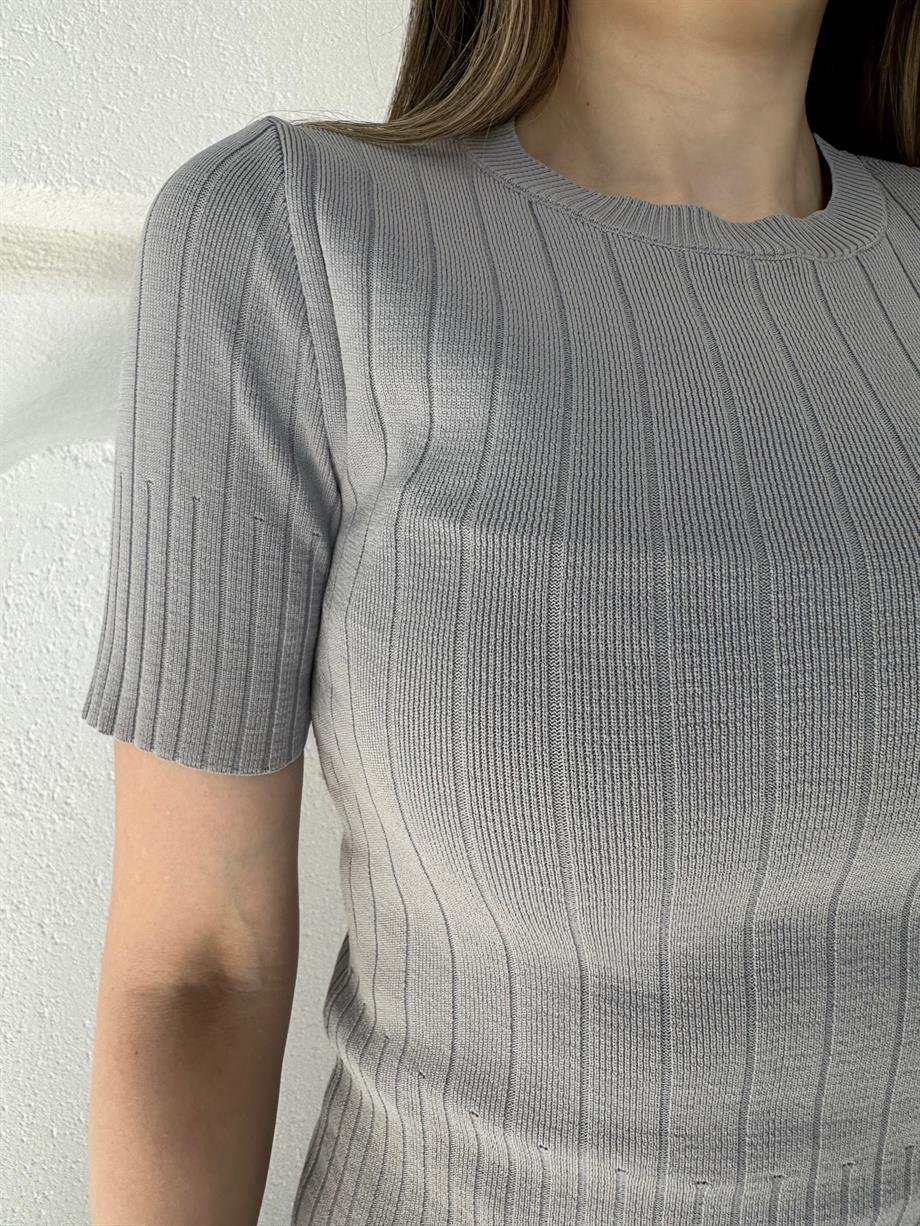 Gri Ftilli Basic Triko
