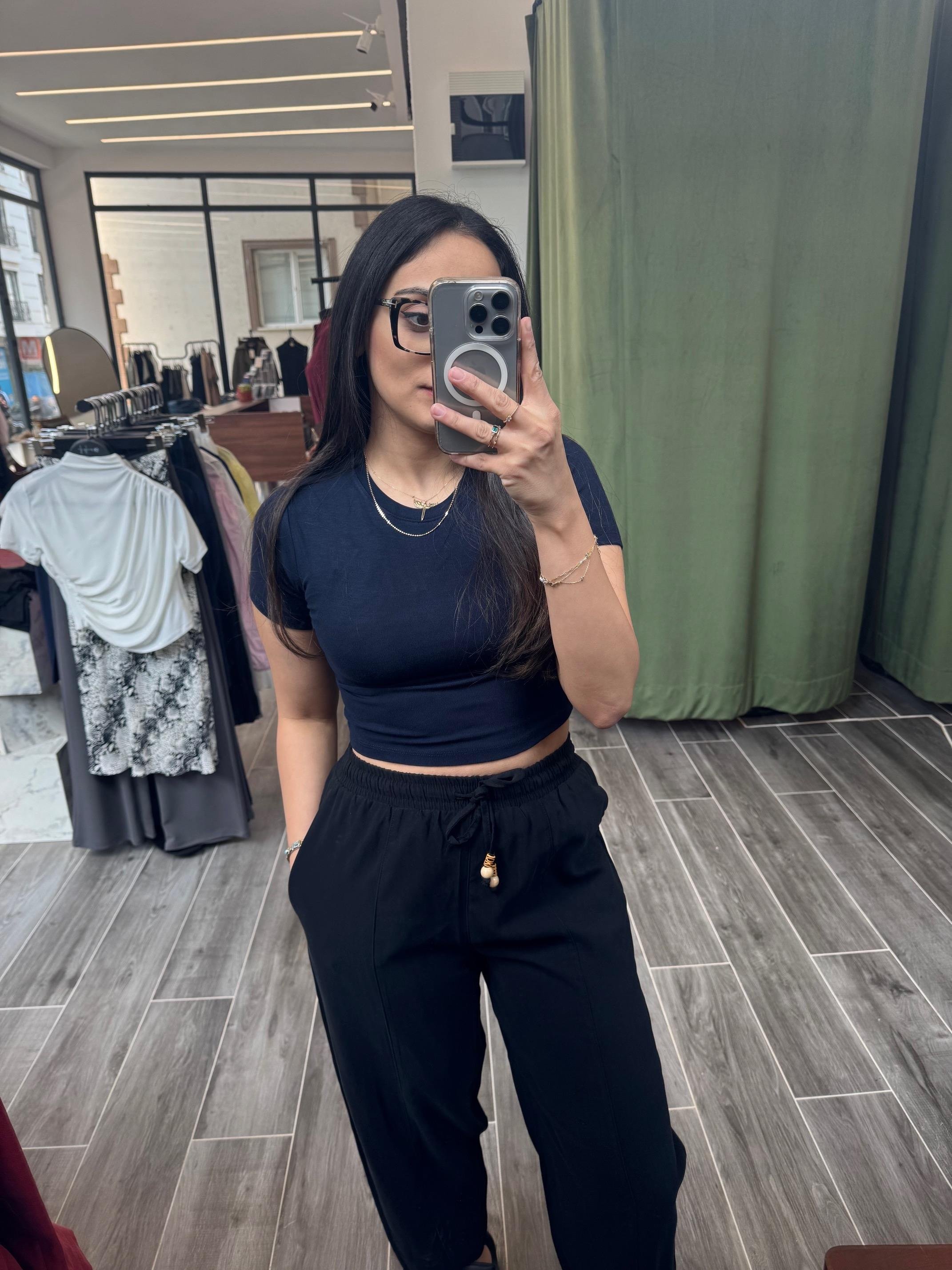 Lacivert Crop Pamuklu Basic