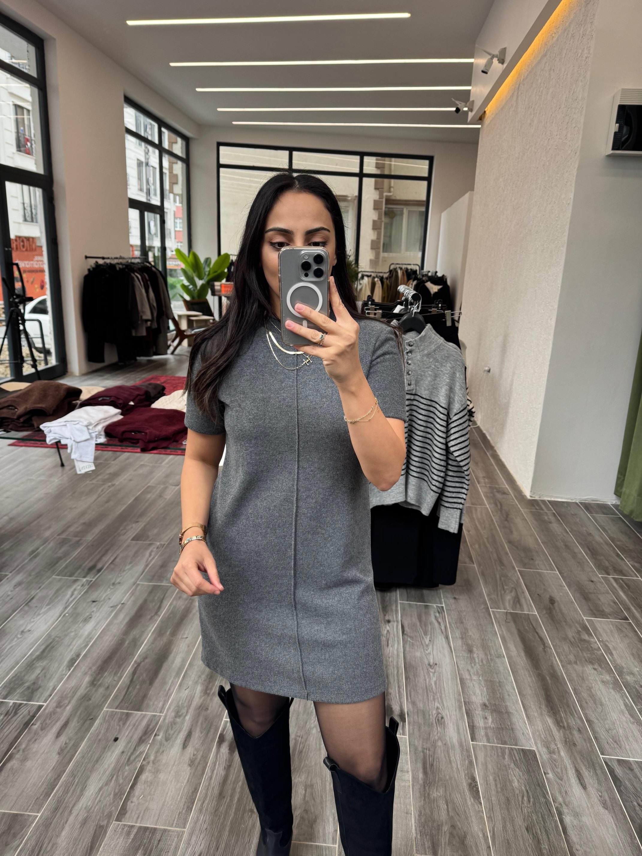 Liva Dilvin Gri Basic Elbise