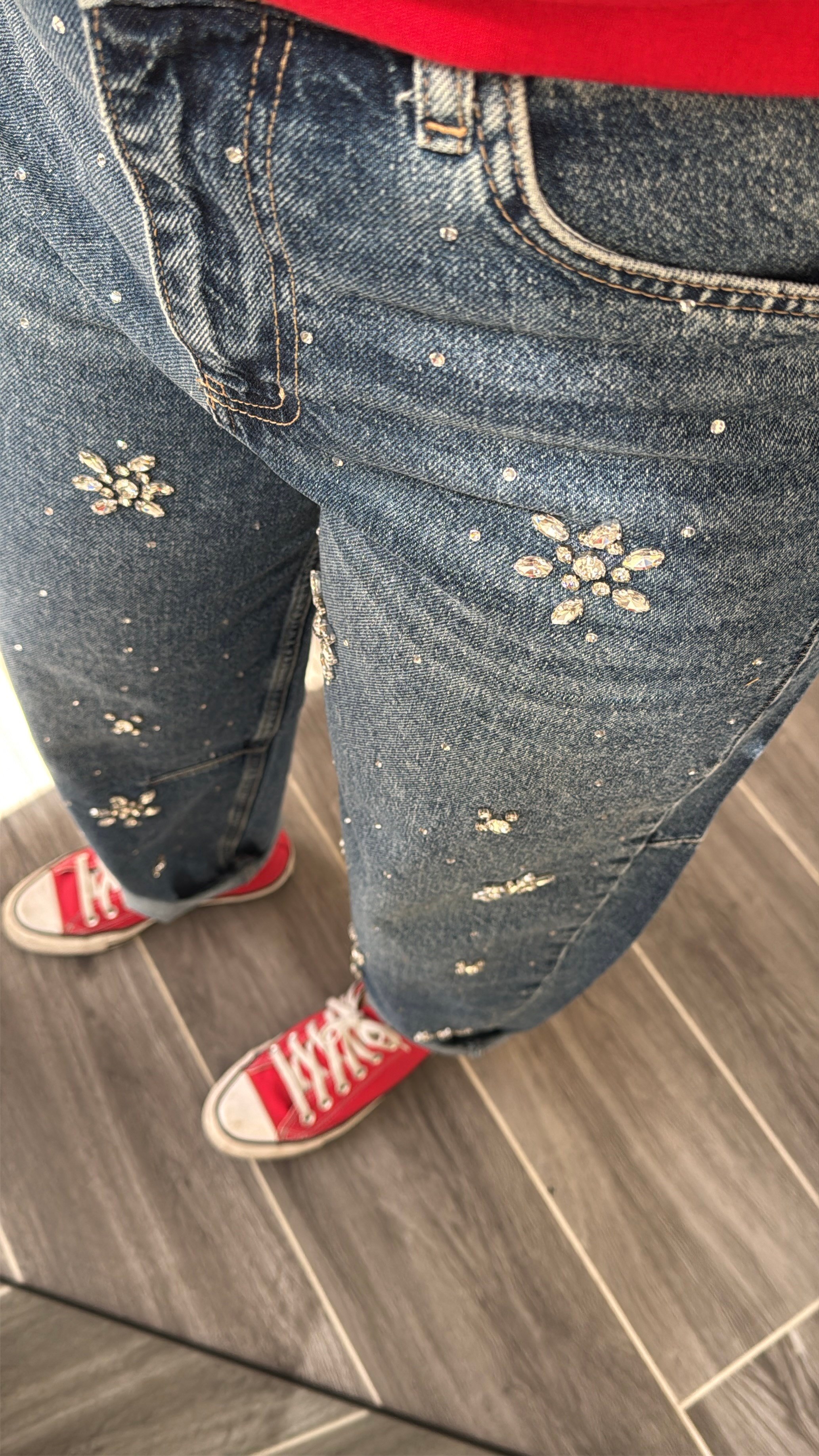 Mavi Taşlı Likrasız Mom Jean