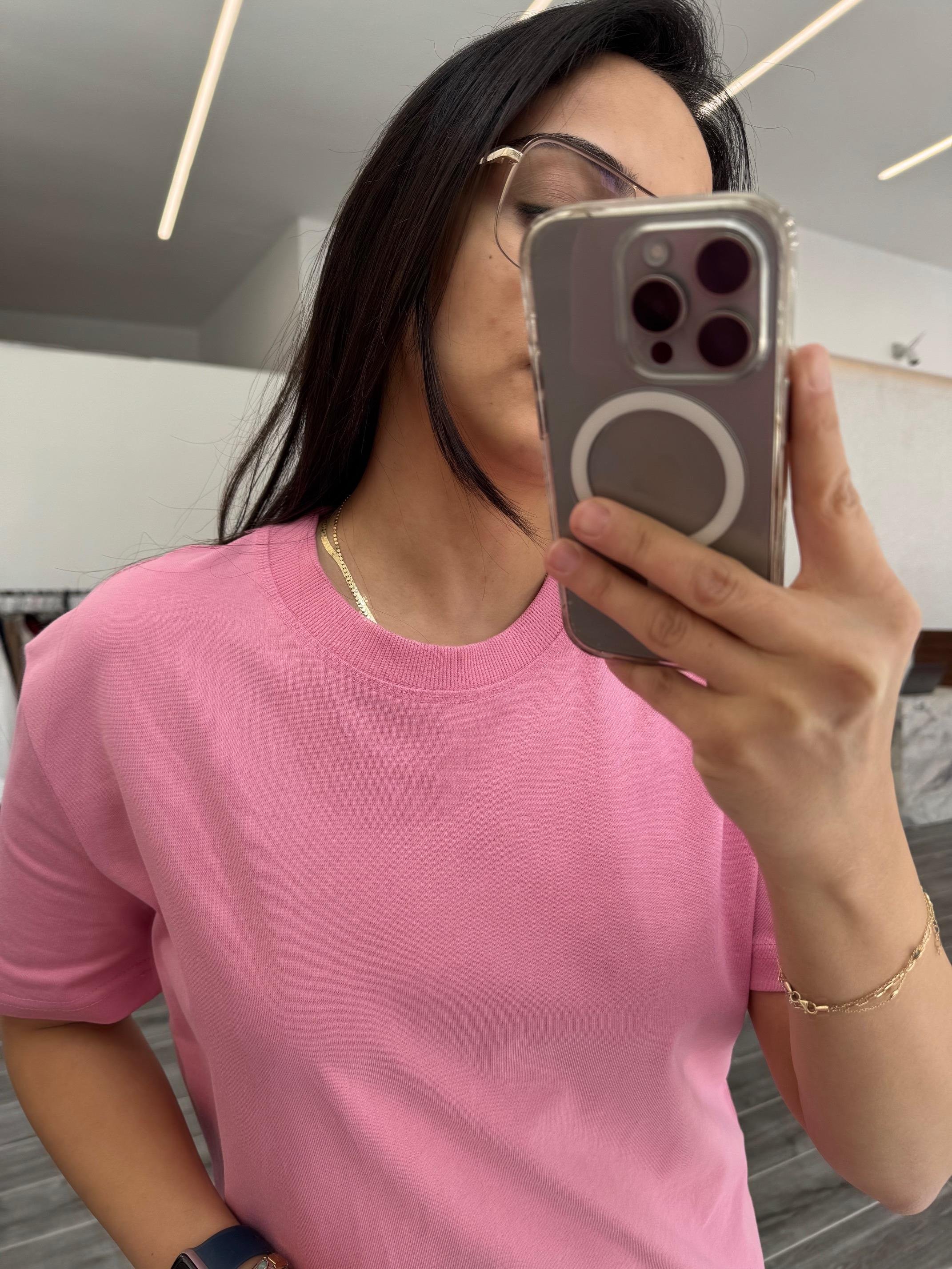 Şeker Pembe Dilvin Dekoratif  Dikişli Tok Dokulu Tişört