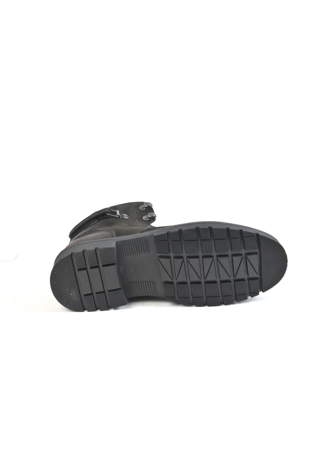 230314 Siyah Nubuk Erkek Bot