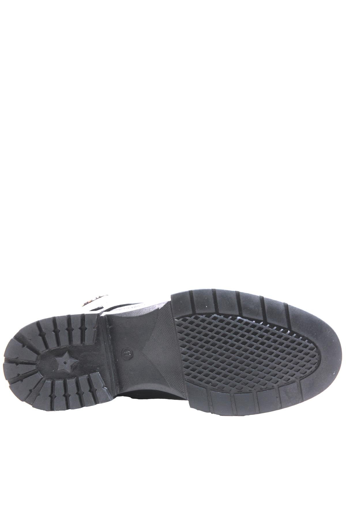 240009 Siyah Erkek Bot