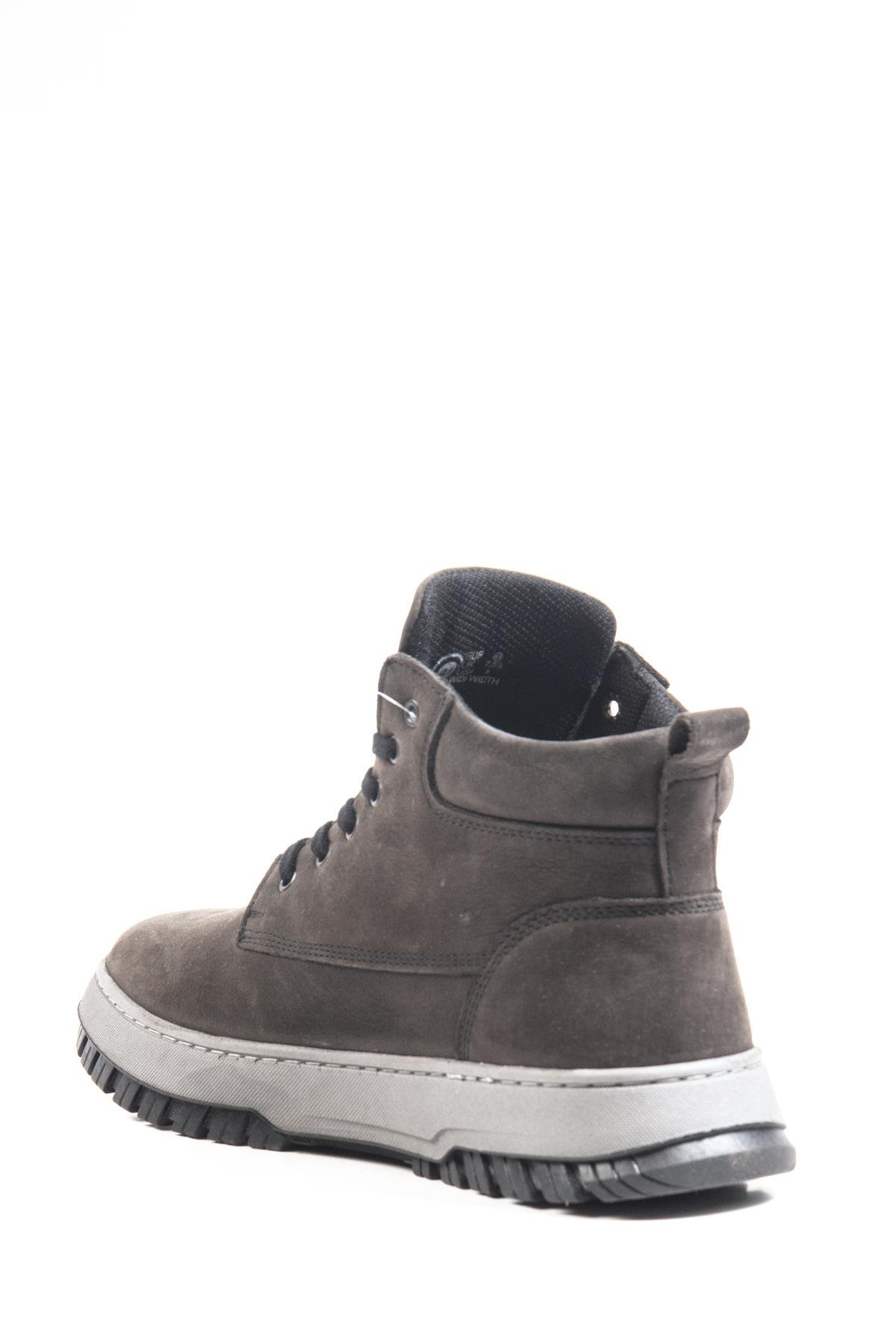 240012 Antrasit Nubuk Erkek Bot