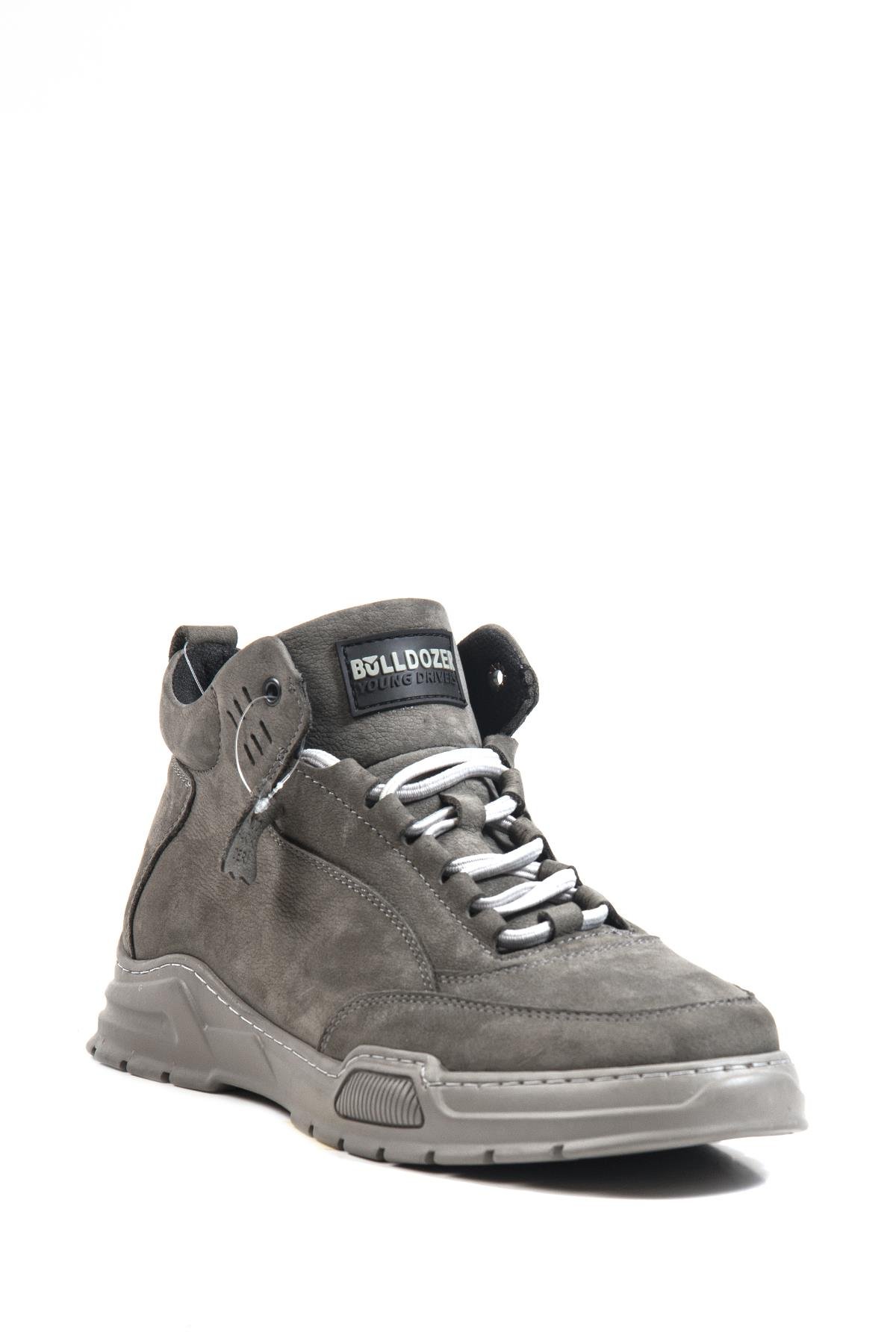 240028 Gri Nubuk Erkek Bot