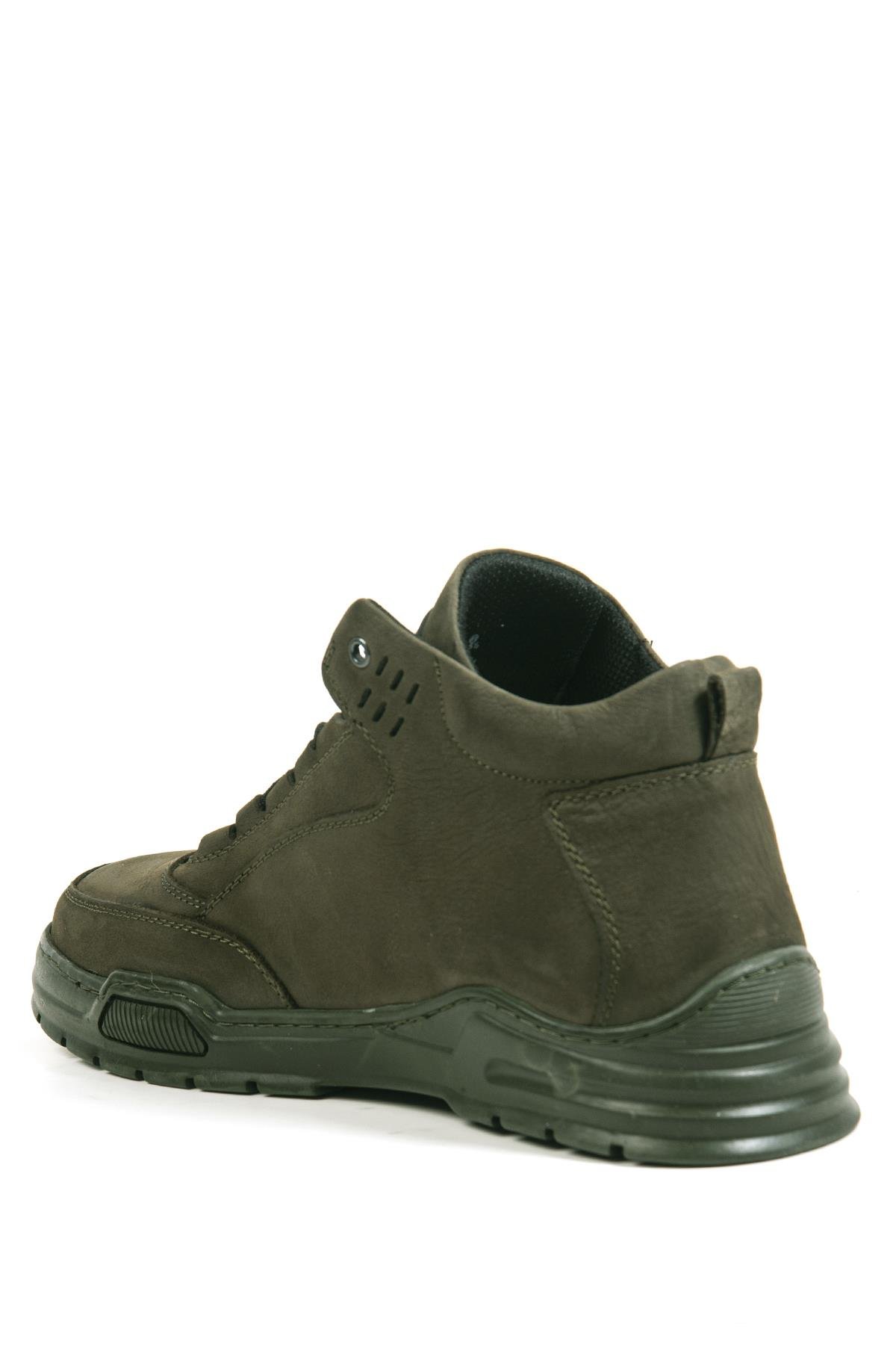 240028 Haki Nubuk Erkek Bot