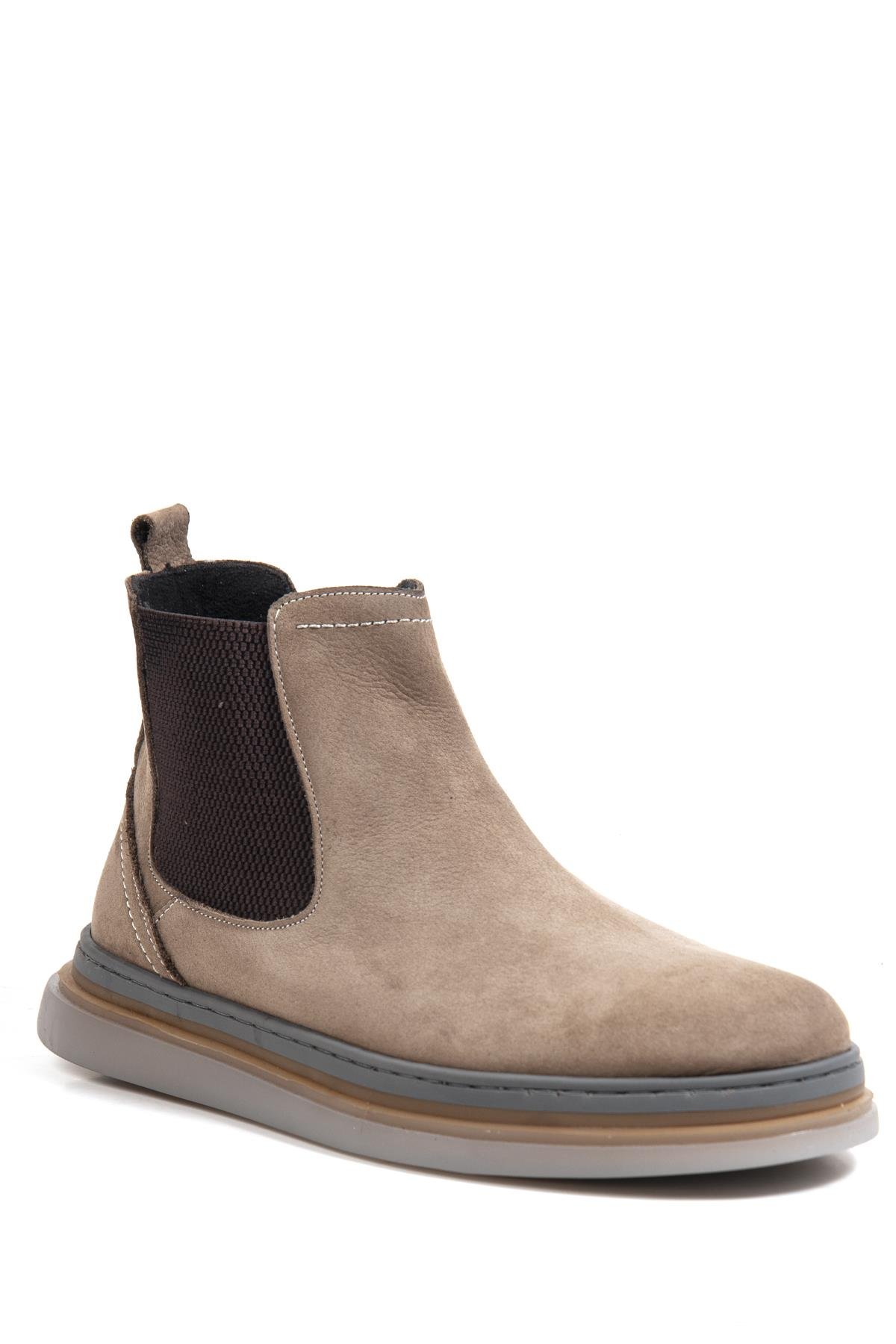 240217 Kum Nubuk Erkek Bot