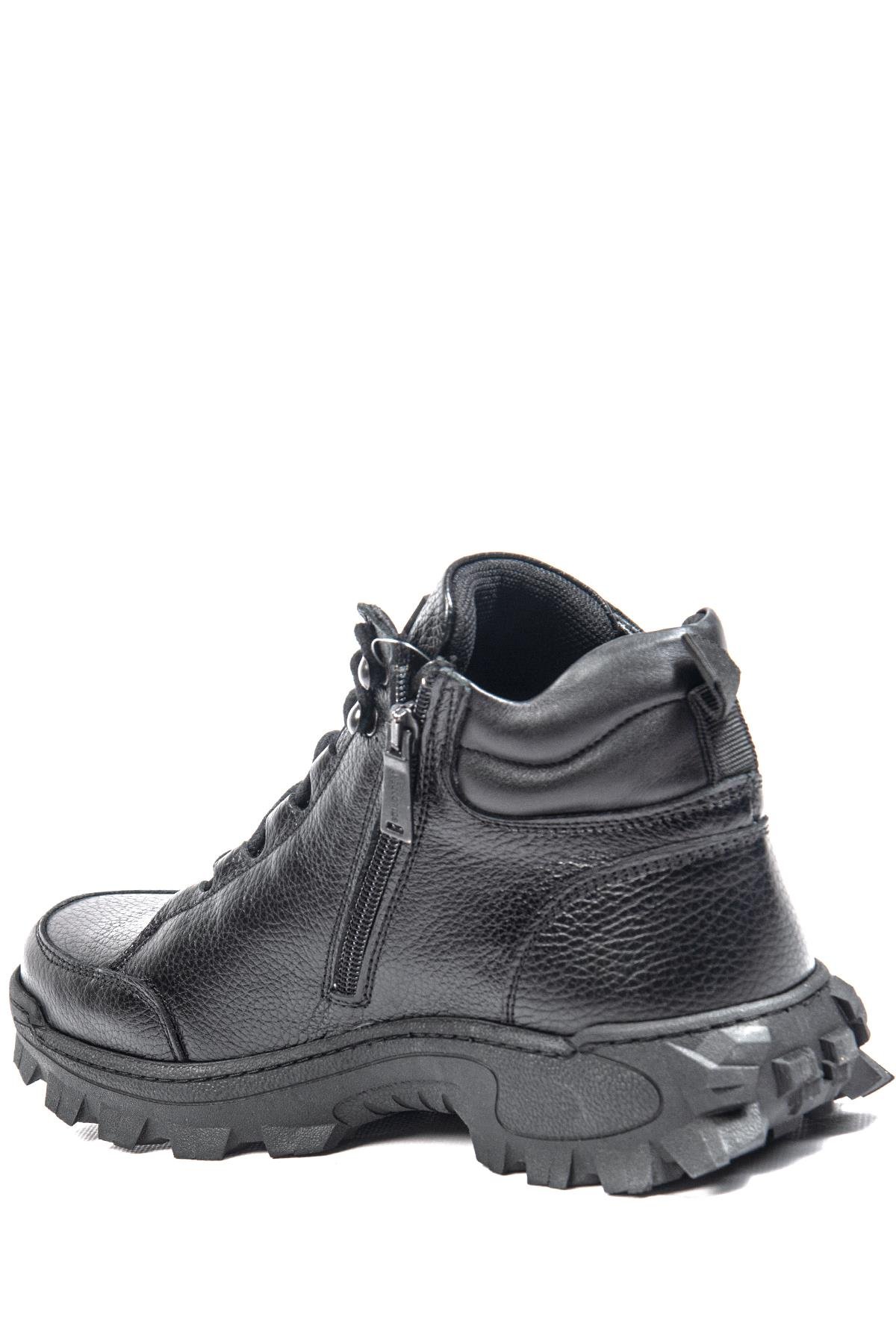 250108 Siyah Erkek Bot