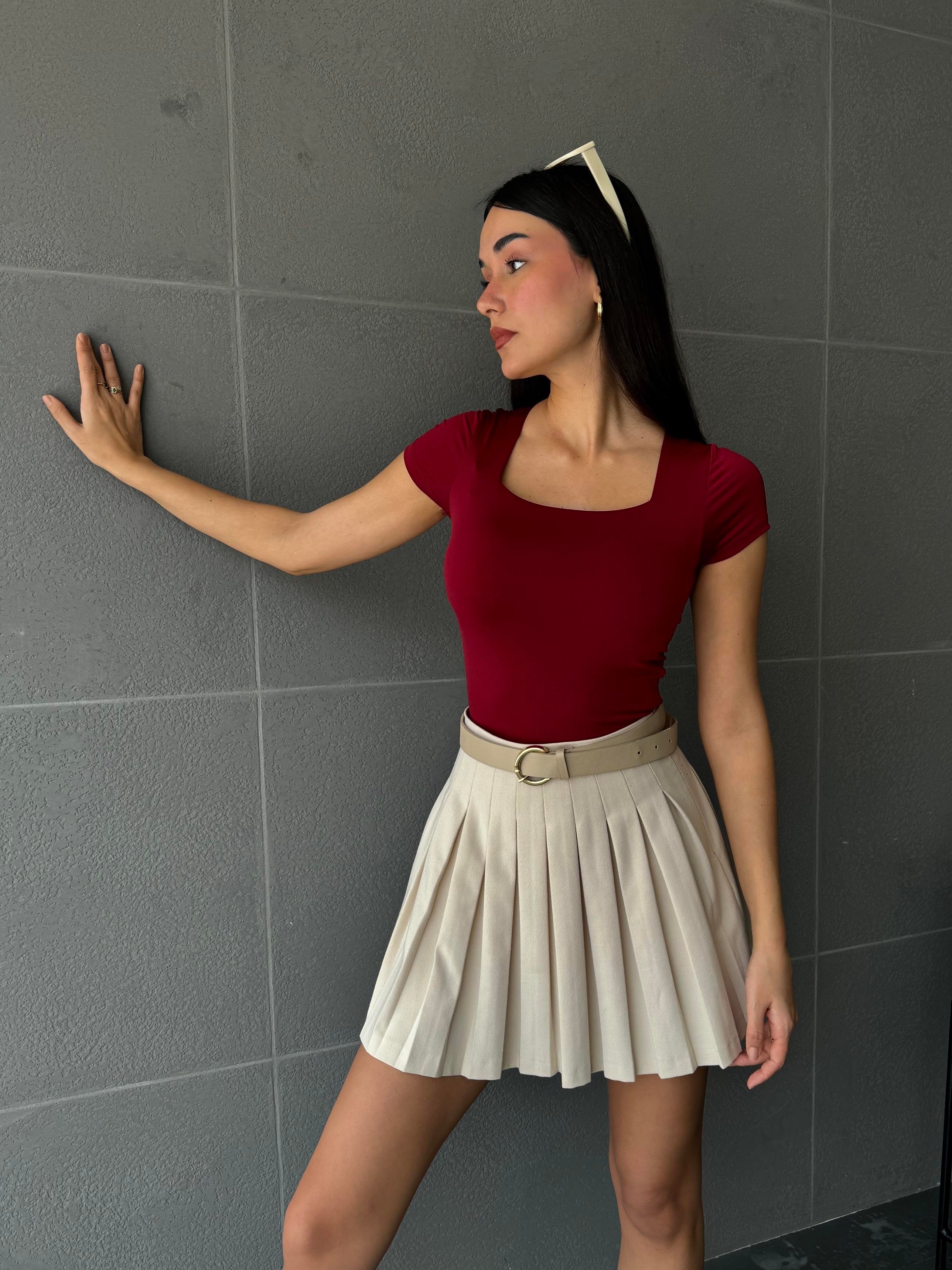 Bordo Kare Yaka Kısa Kollu Slimfit Basic Body 27174