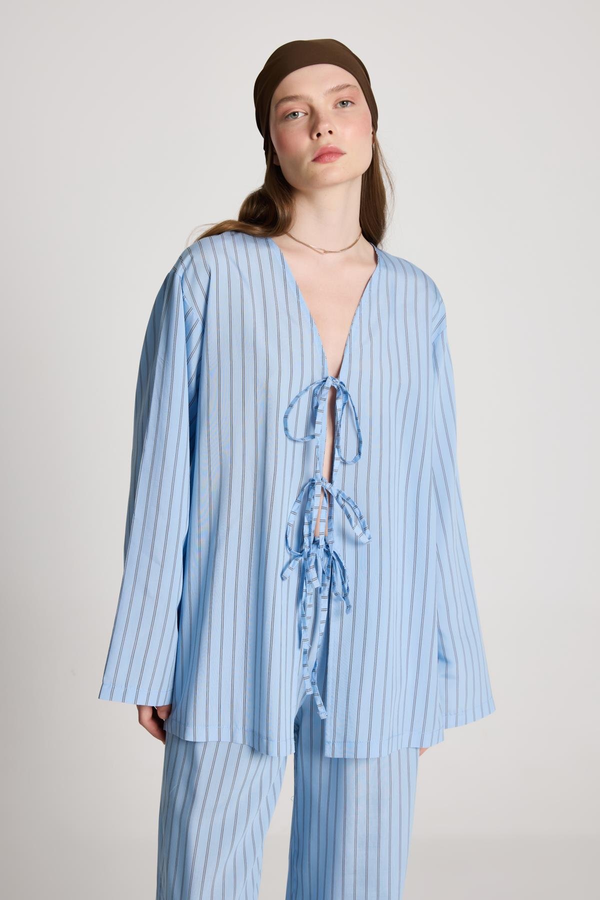 Darrell Çizgili Bağlamalı Gömlek/Pantolon Takım Mavi