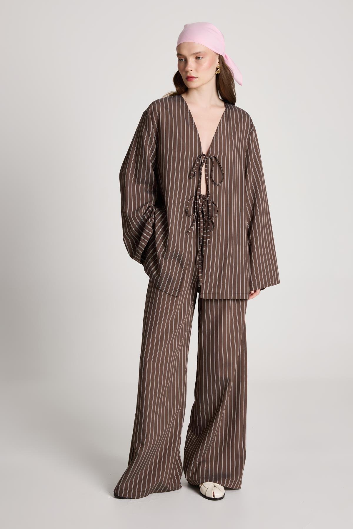 Darrell Çizgili Bağlamalı Gömlek/Pantolon Takım Kahve