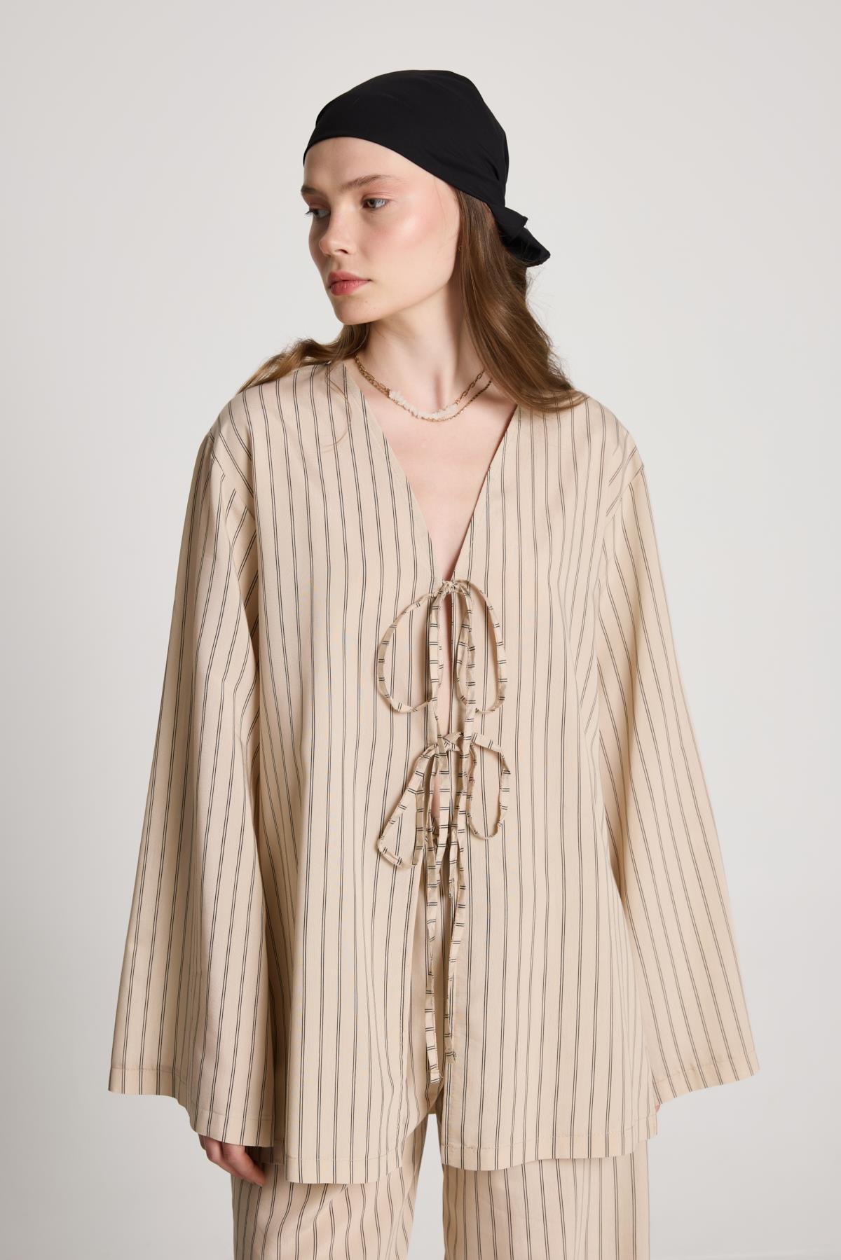 Darrell Çizgili Bağlamalı Gömlek/Pantolon Takım Bej 