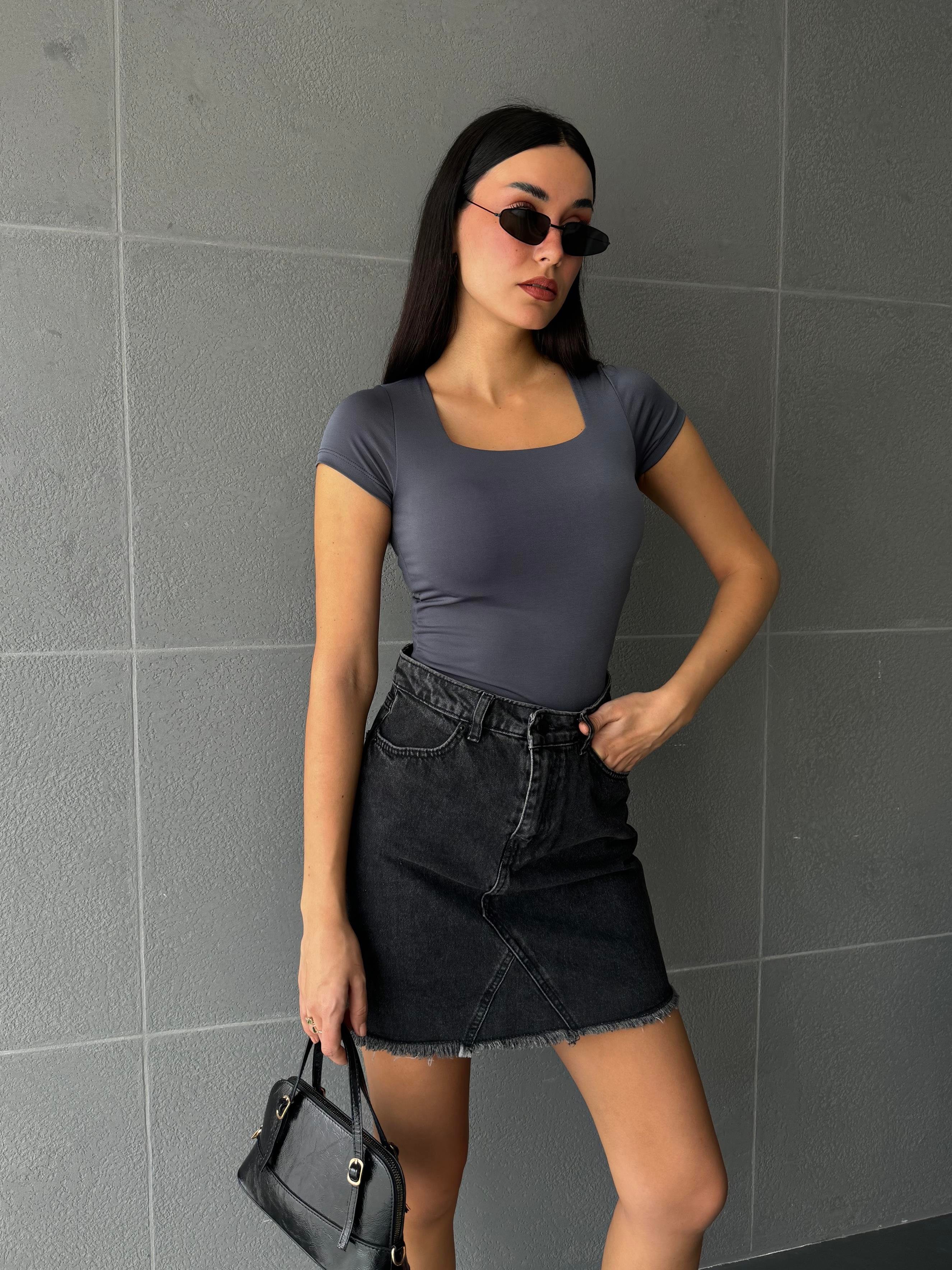 Füme Kare Yaka Kısa Kollu Slimfit Basic Body 27174