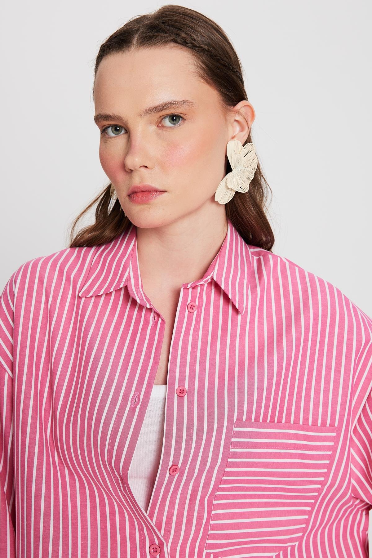 Fuşya Beyaz Çizgili Oversize Cepli Gömlek 27135