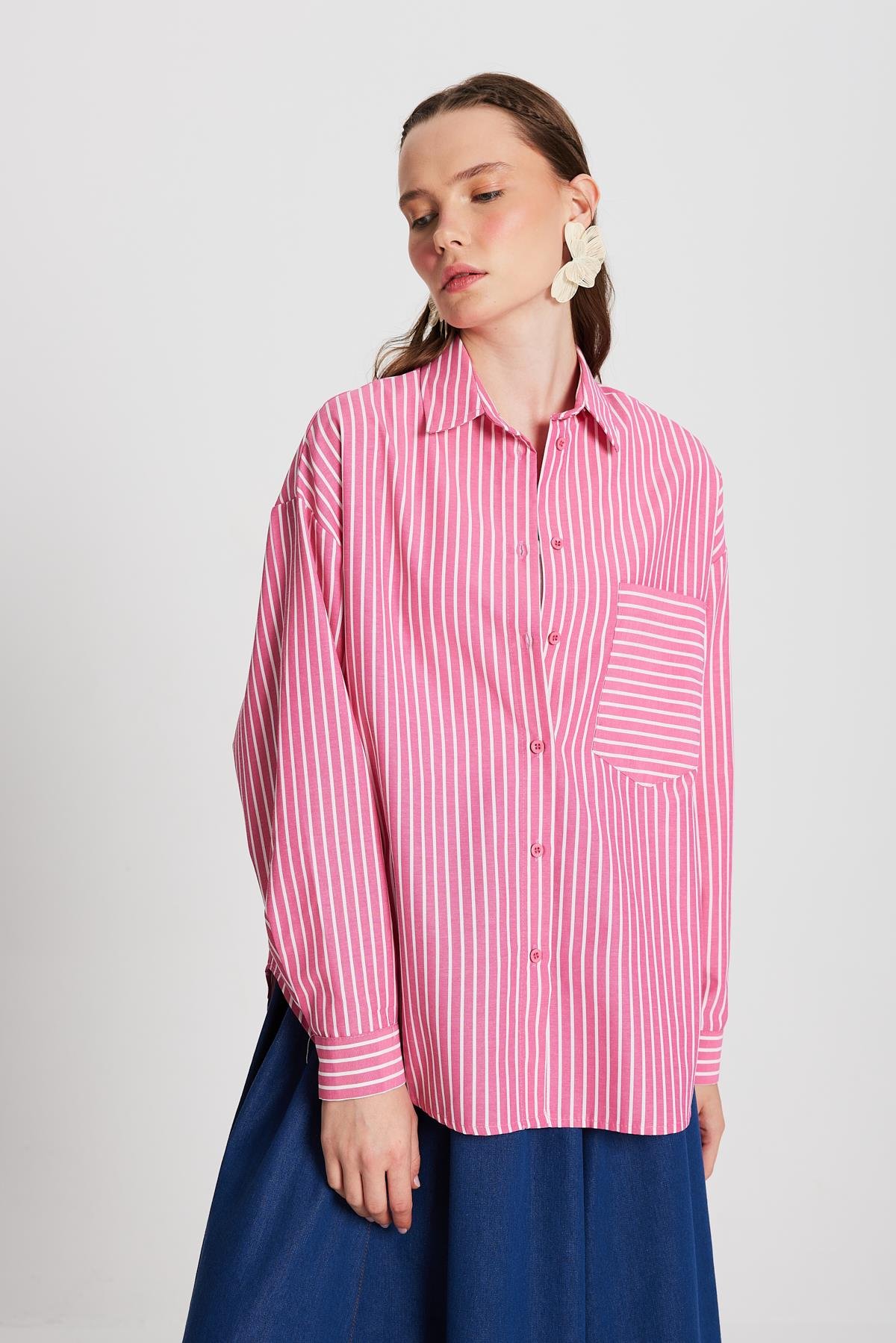 Fuşya Beyaz Çizgili Oversize Cepli Gömlek 27135