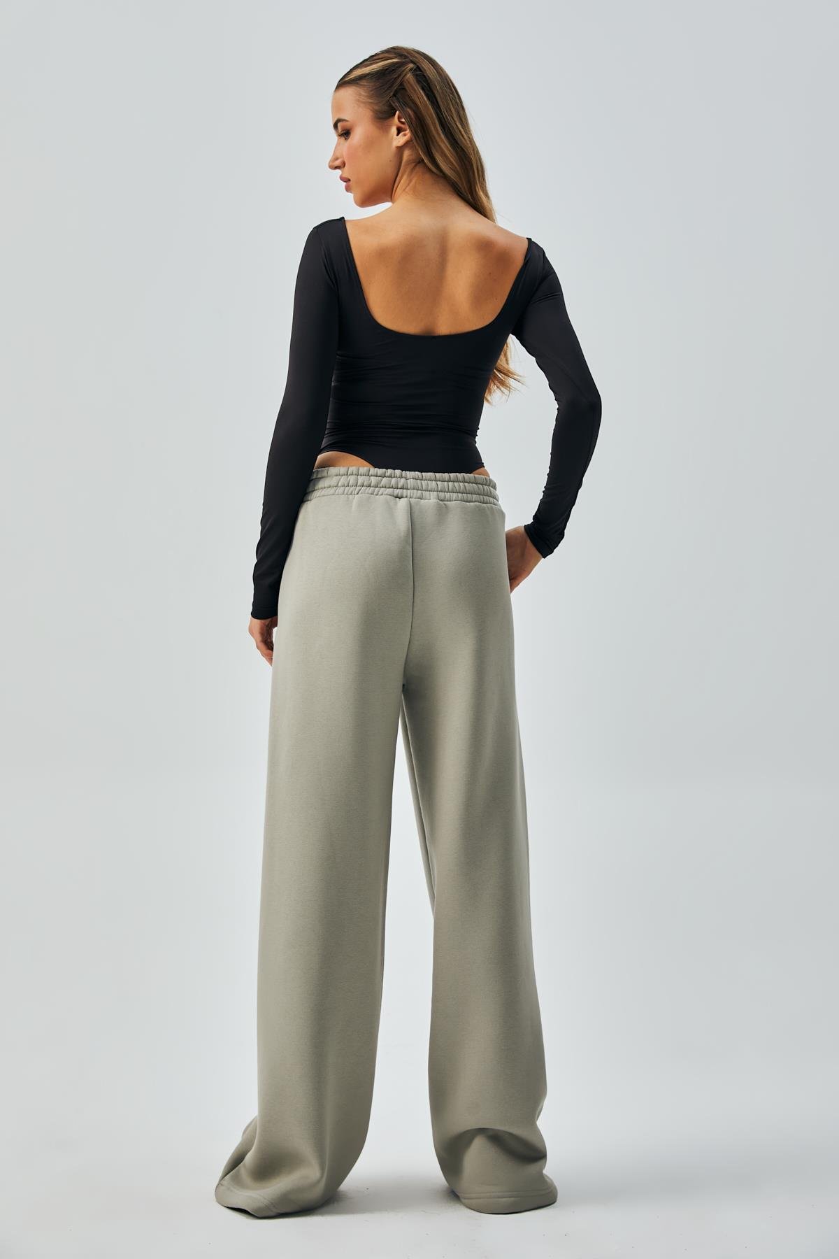 Gri Geniş Kesim Beli Lastikli Şardonlu Eşortman Altı 