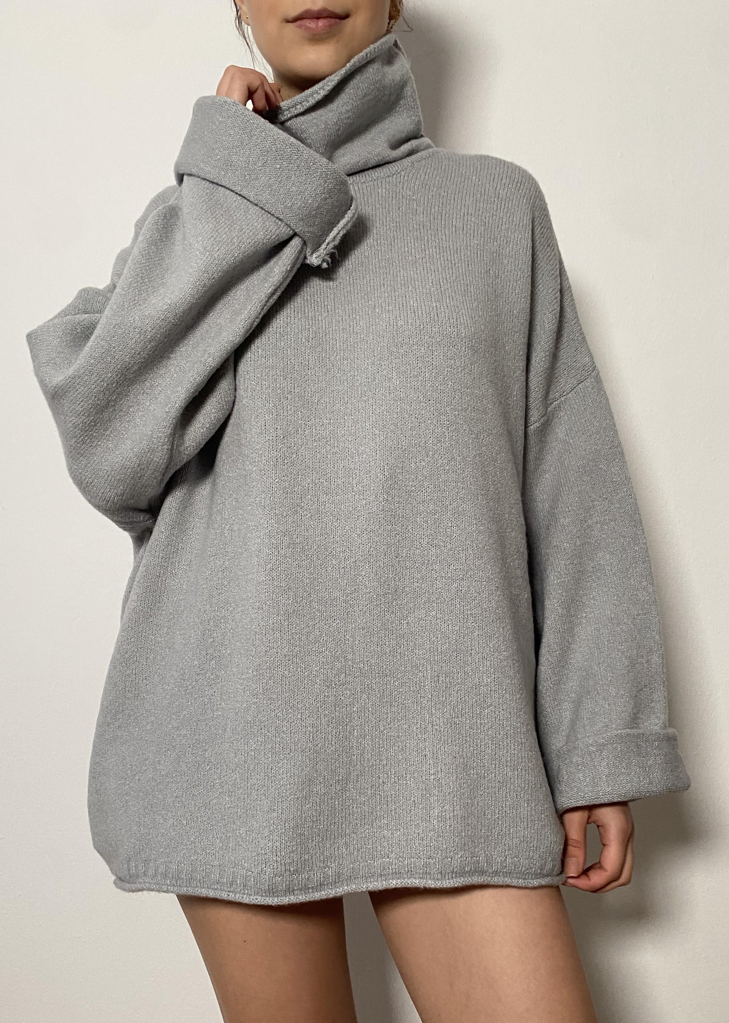 Gri Yumoş Oversize Balıkçı Yaka Triko Kazak 24309