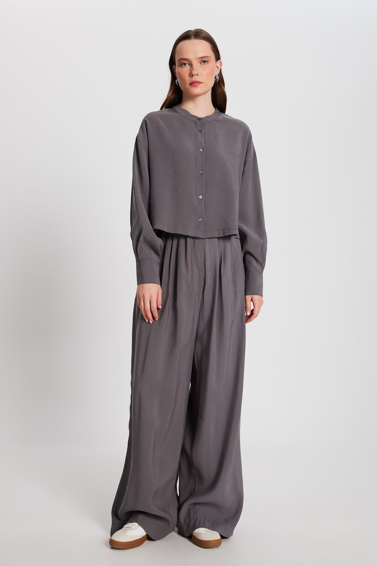 Kadın Antrasit %100 Modal Hakim Yaka Kısa Gömlek 29147