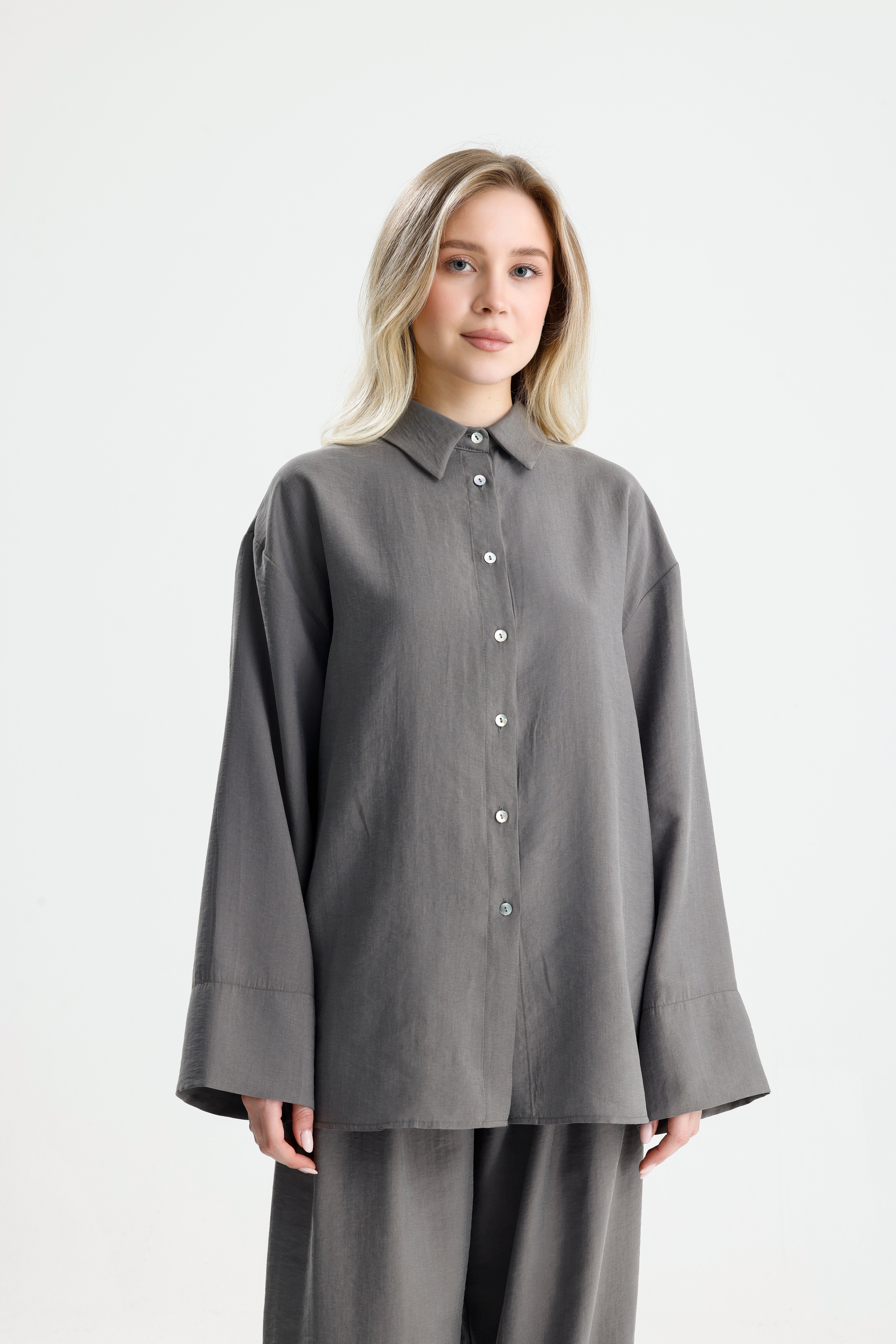 Kadın Antrasit  Premium Kumaş Oversize Gömlek 31084