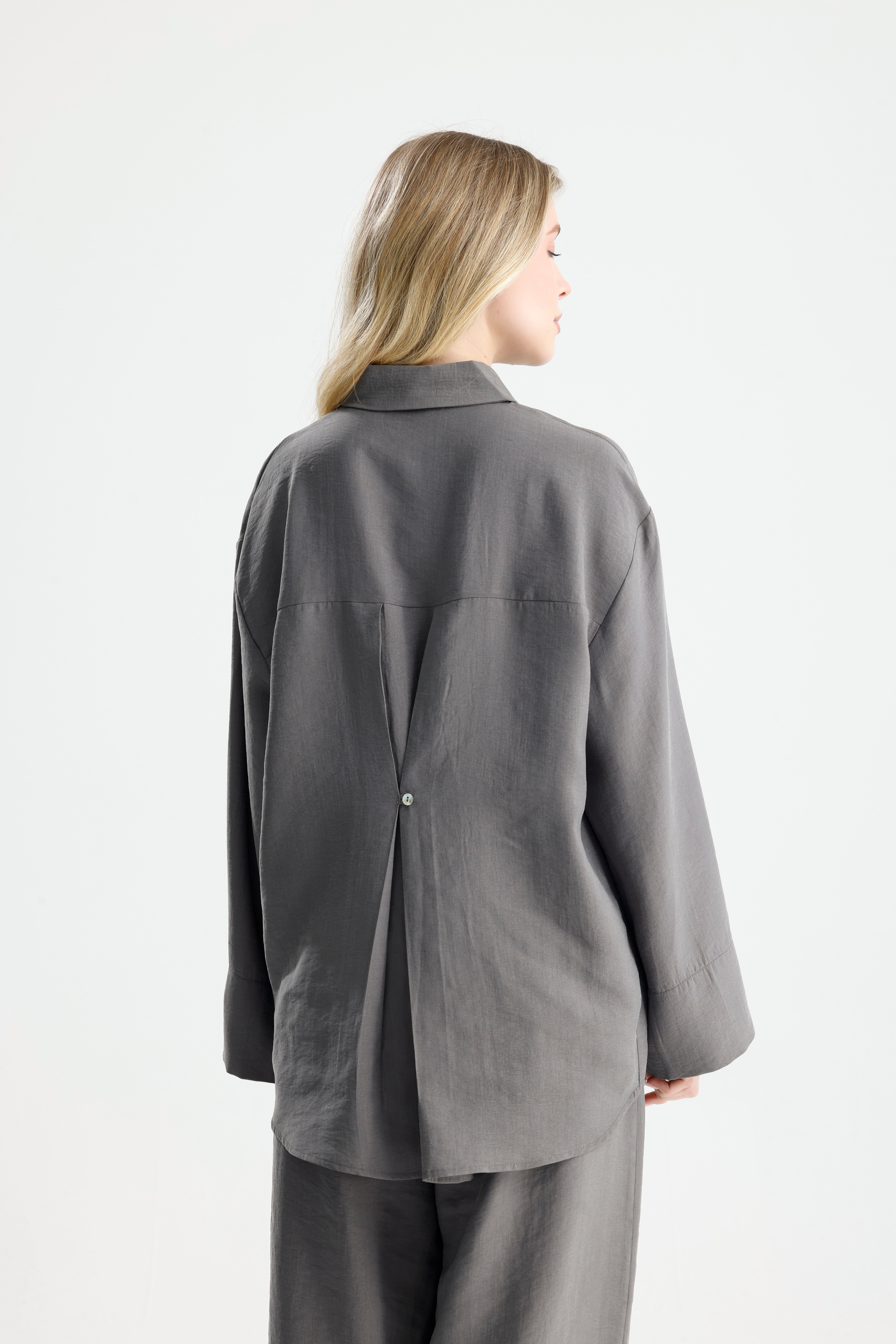 Kadın Antrasit  Premium Kumaş Oversize Gömlek 31084