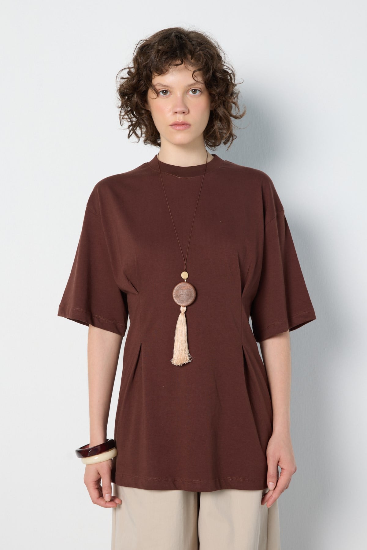 Kadın Bel Detaylı Oversize T-shirt Kahverengi