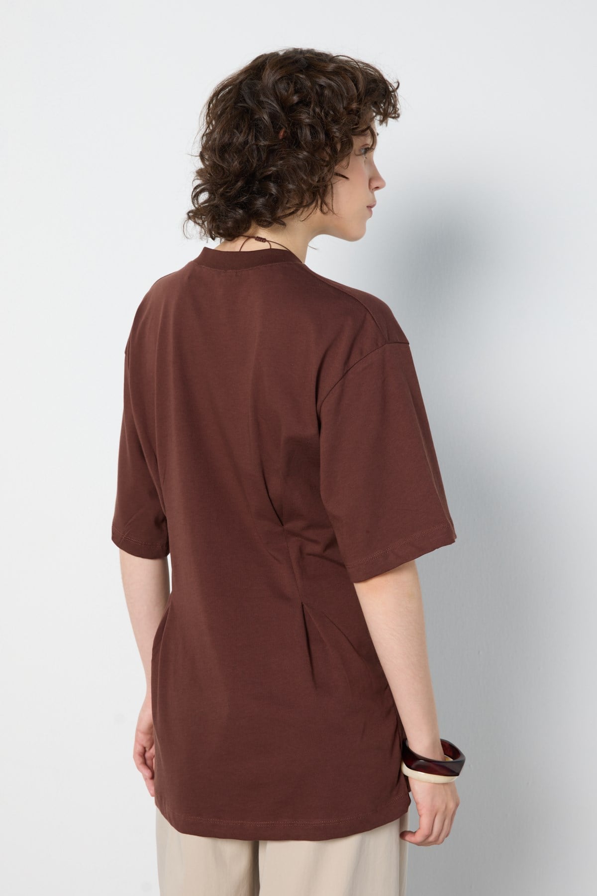 Kadın Bel Detaylı Oversize T-shirt Kahverengi