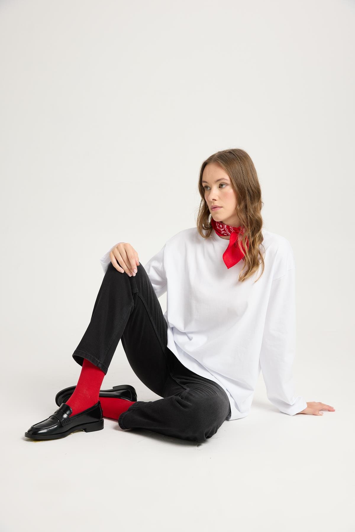 Kadın Beyaz Geniş Kol Oversize Basic T-shirt