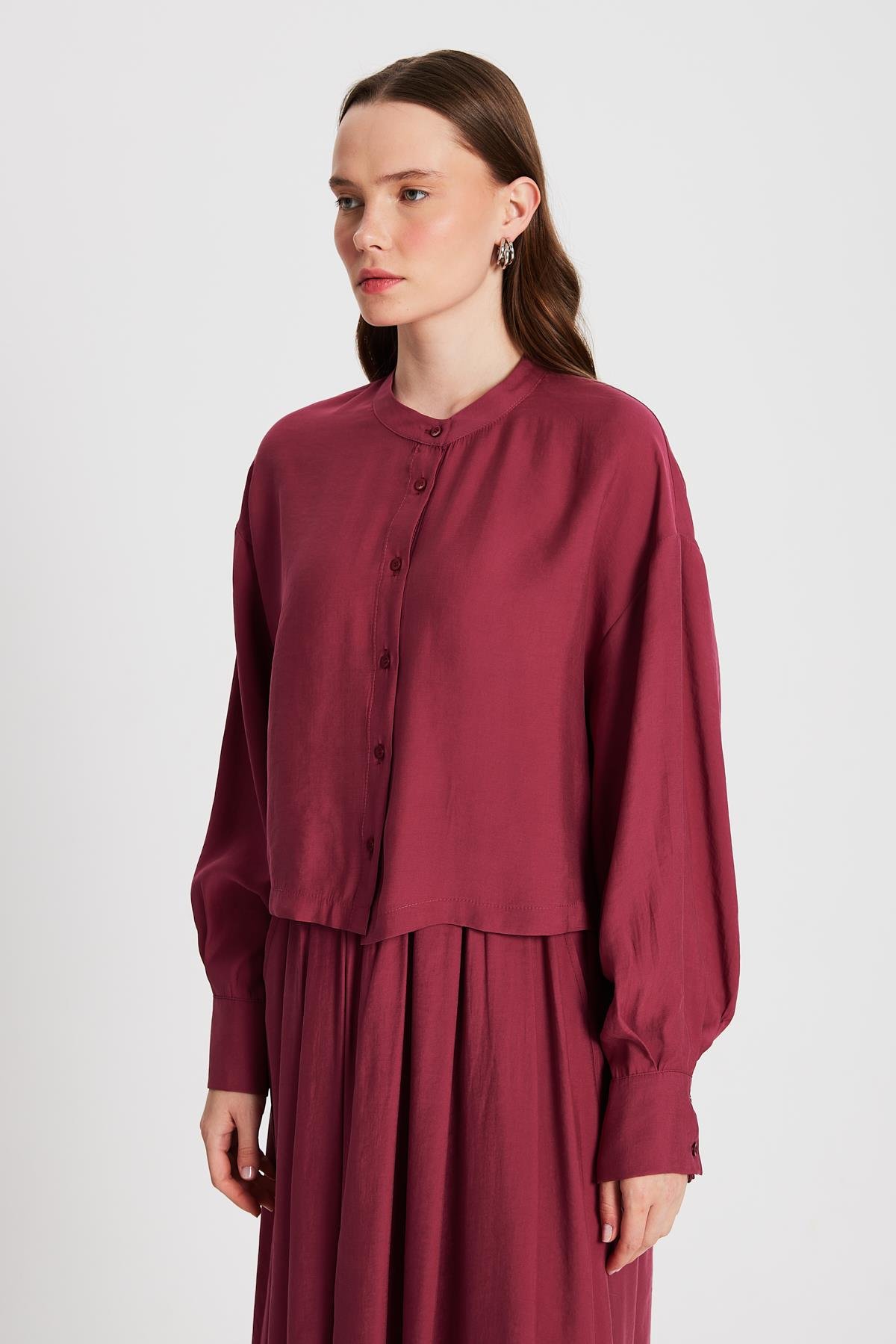 Kadın Bordo %100 Modal Hakim Yaka Kısa Gömlek 29147