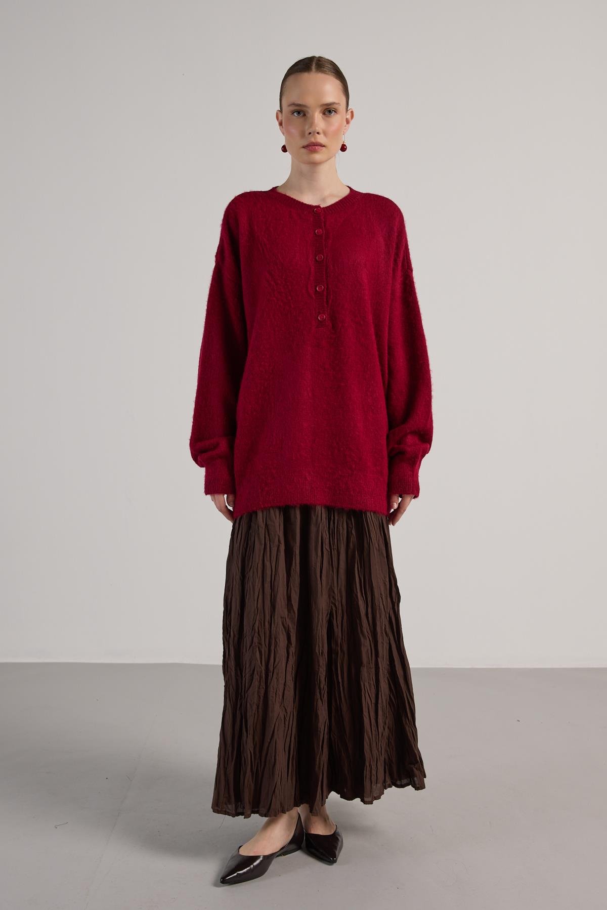 Kadın Bordo Düğme Detaylı Oversize Yumoş Kazak 30031