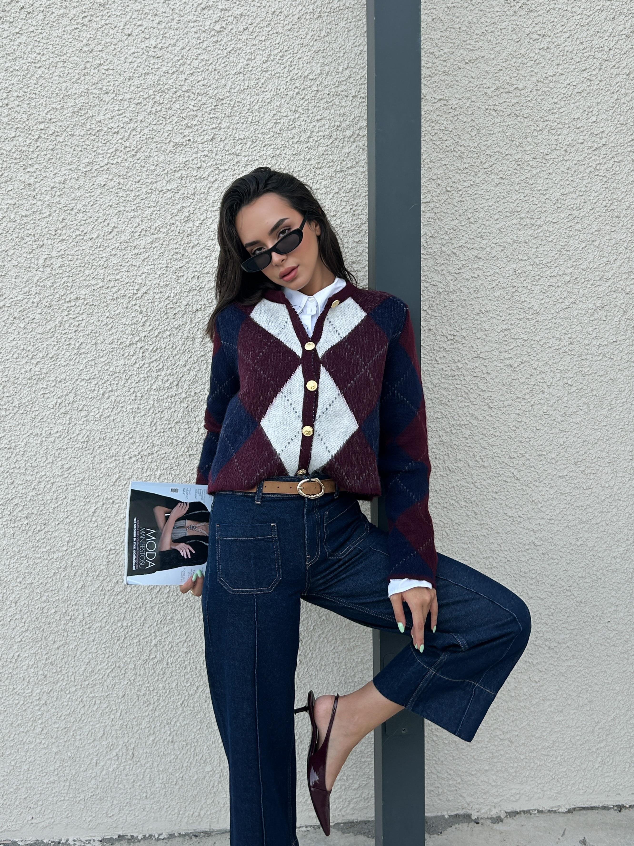 Kadın Bordo Düğmeli Şardonlu Hırka 5570