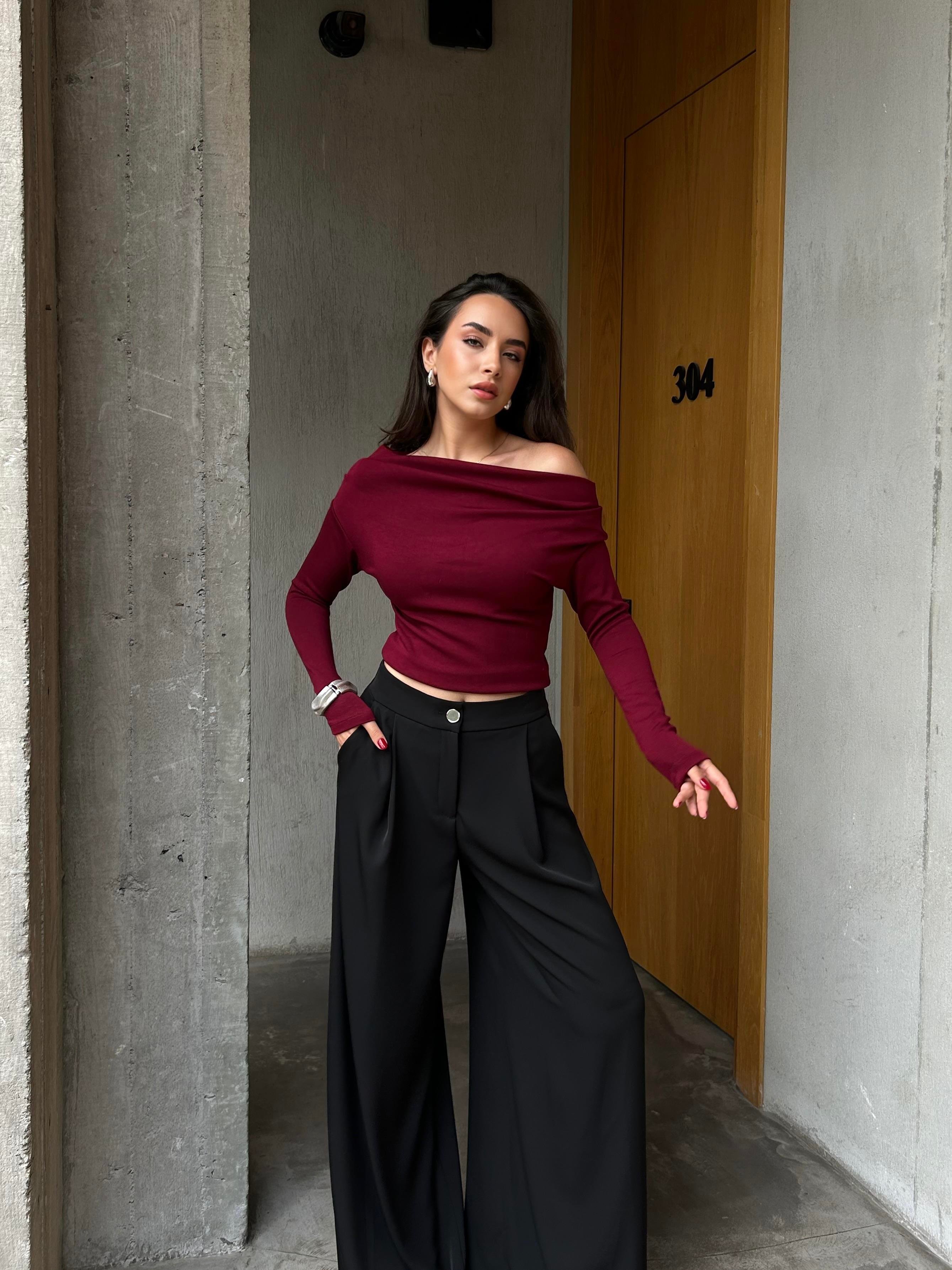 Kadın Bordo Uzun Kollu Düşük Omuz Bluz 30079