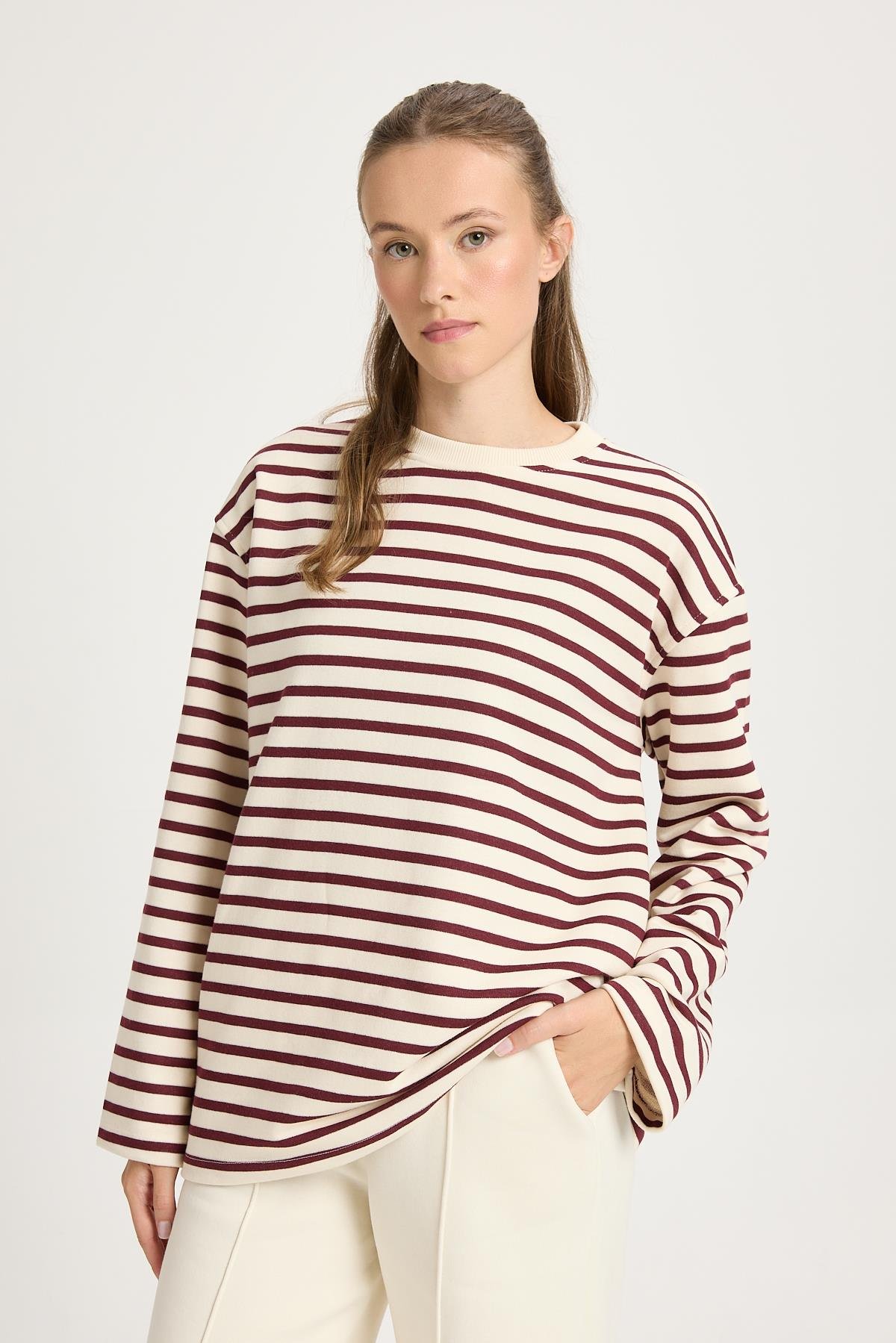 Kadın Çizgili Oversize Bordo Krem Sweatshirt 30010