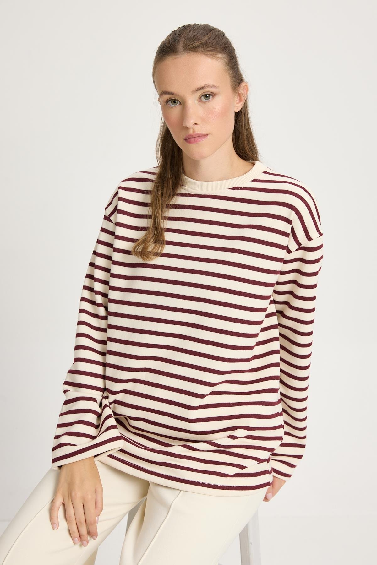 Kadın Çizgili Oversize Bordo Krem Sweatshirt 30010