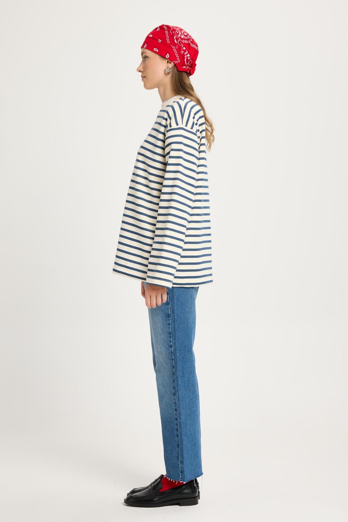 Kadın Çizgili Oversize Lacivert Krem Sweatshirt 30010